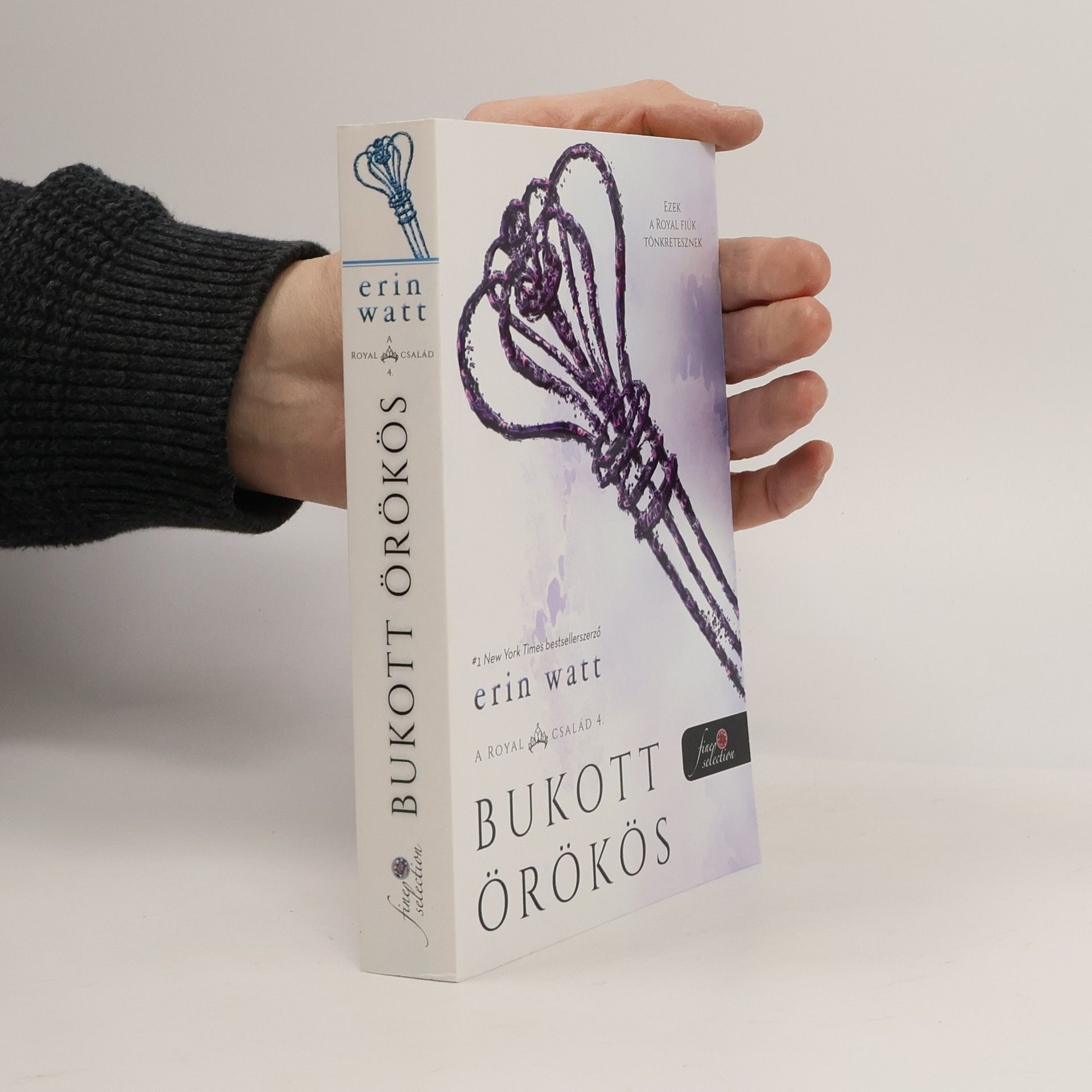 Elle Kennedy Bukott örökös