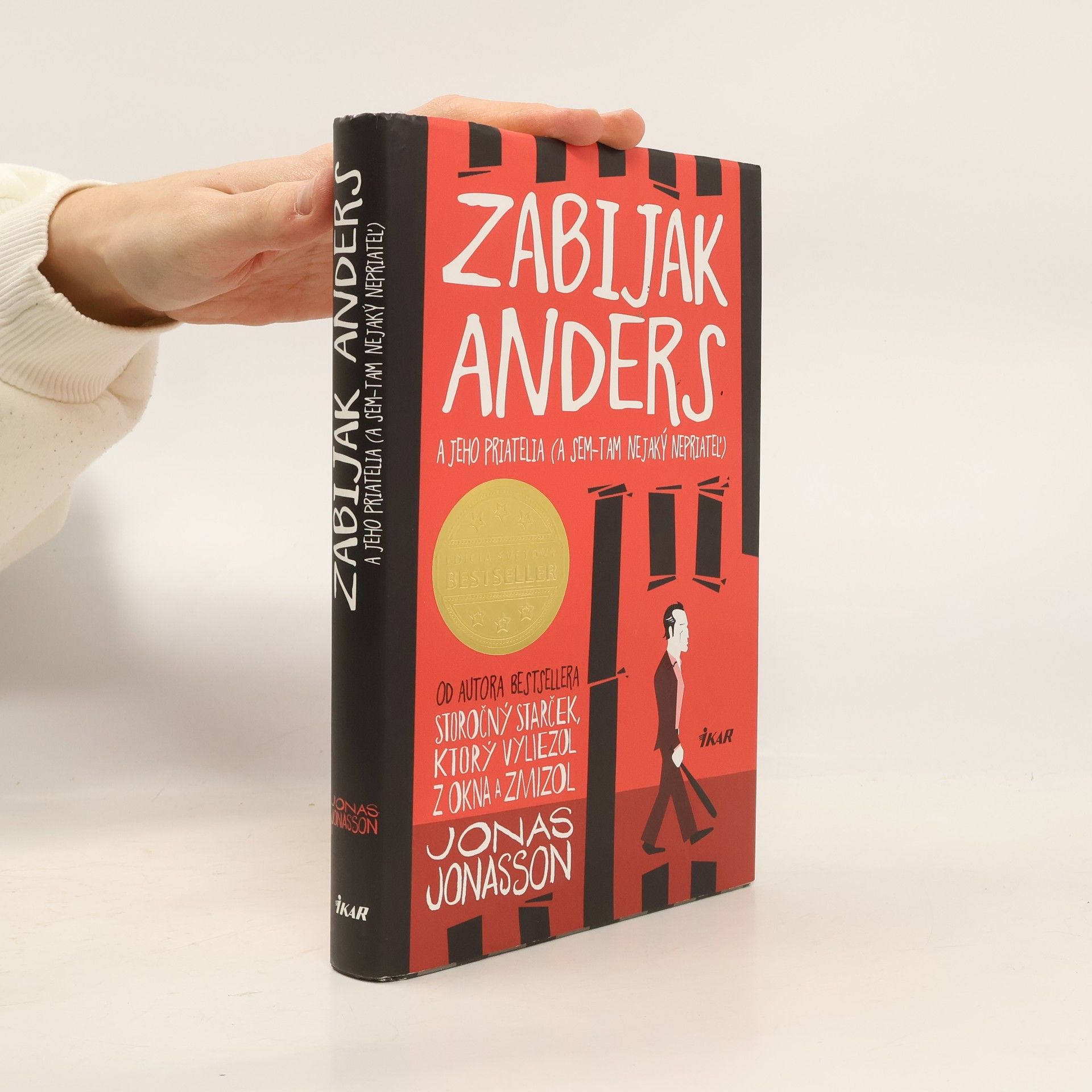 Jonas Jonasson Zabijak Anders a jeho priatelia
