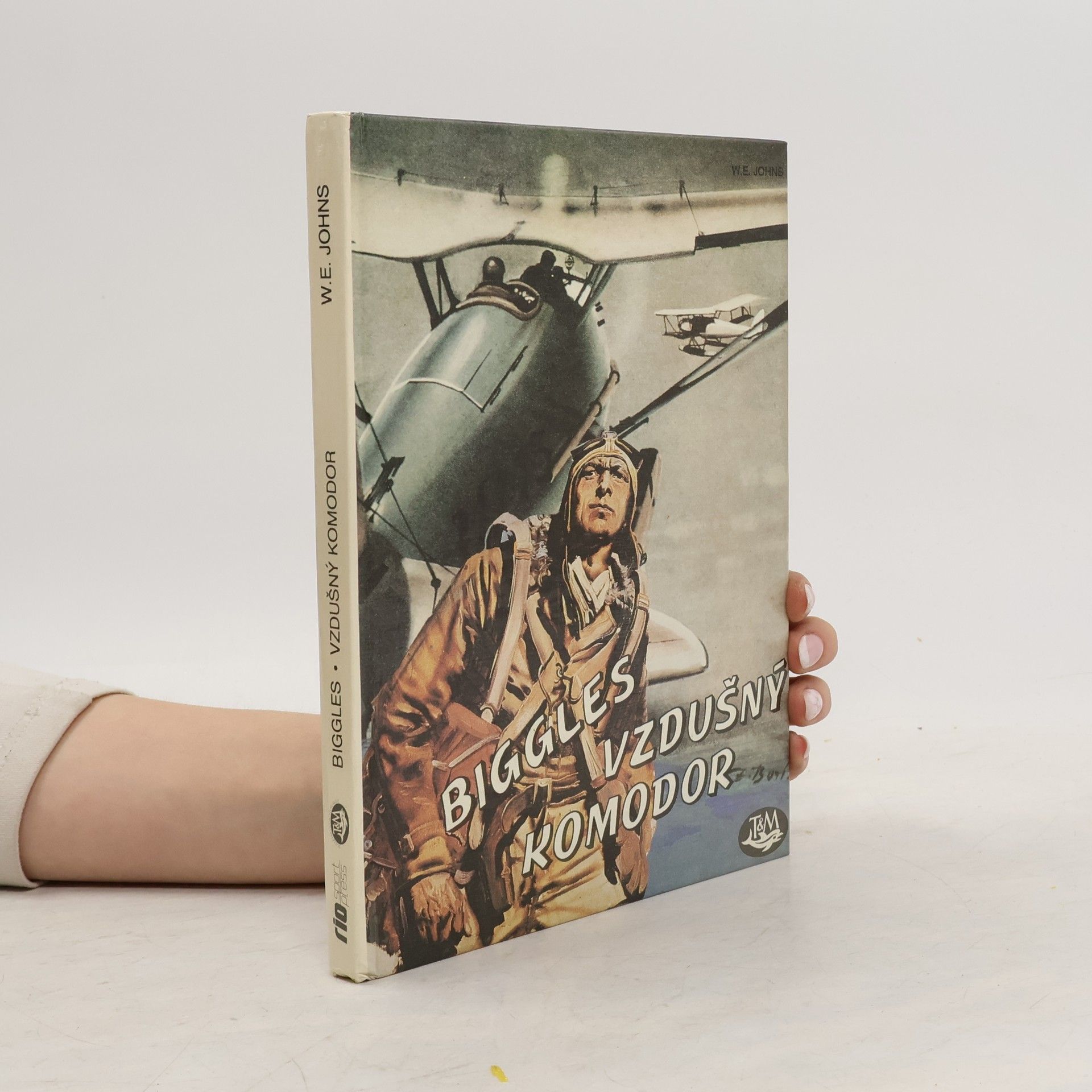 W. E. Johns Biggles, vzdušný komodor