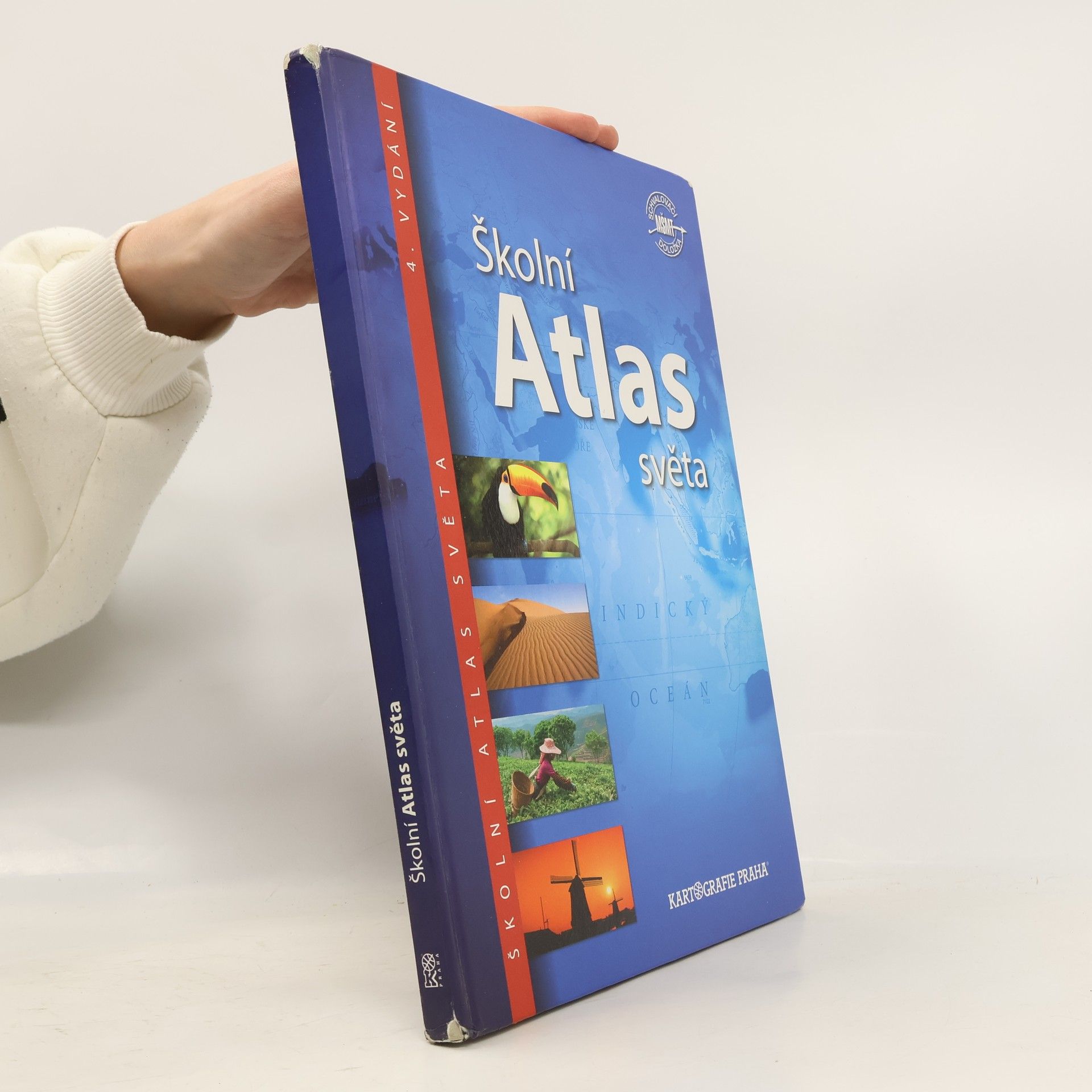 Various authors Školní atlas světa