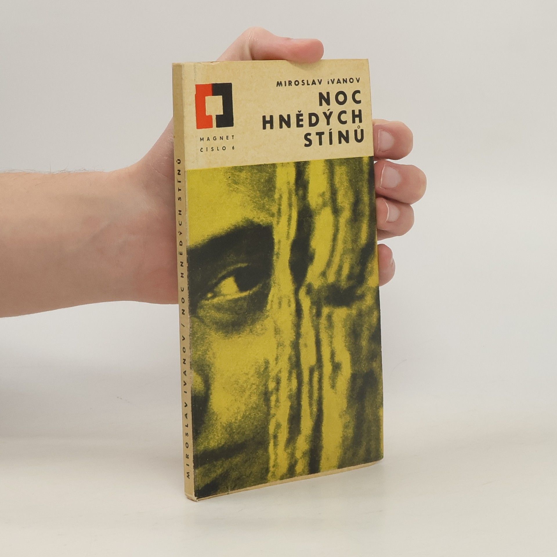 Miroslav Ivanov Noc hnědých stínů