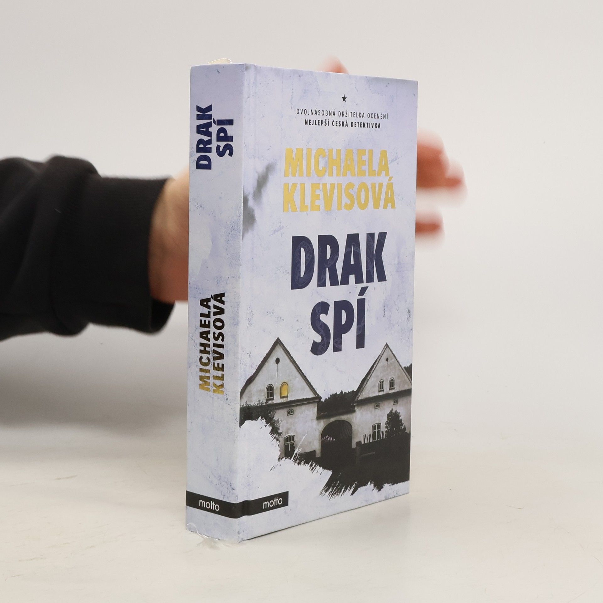 Michaela Klevisová Drak spí