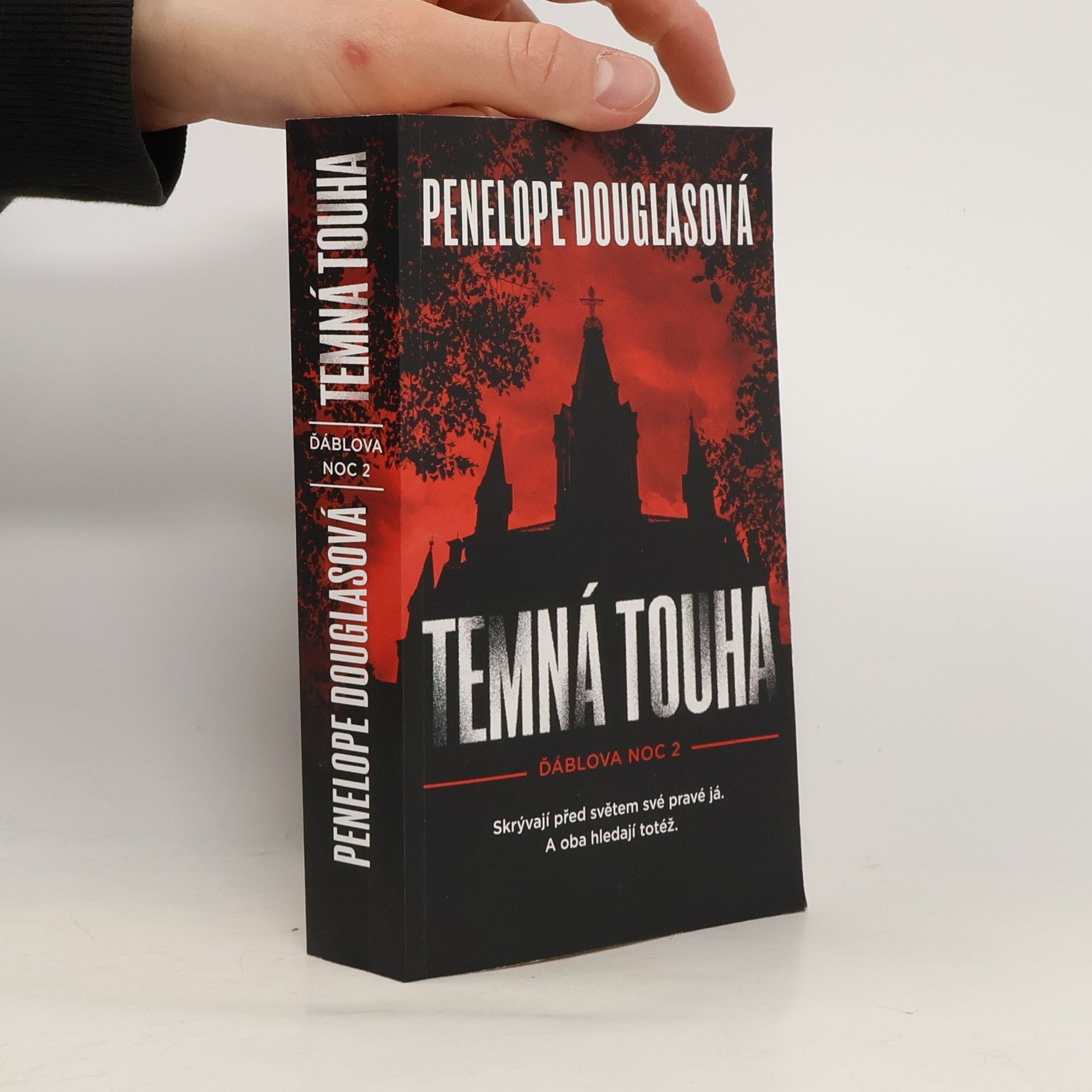 Penelope Douglas Temná touha