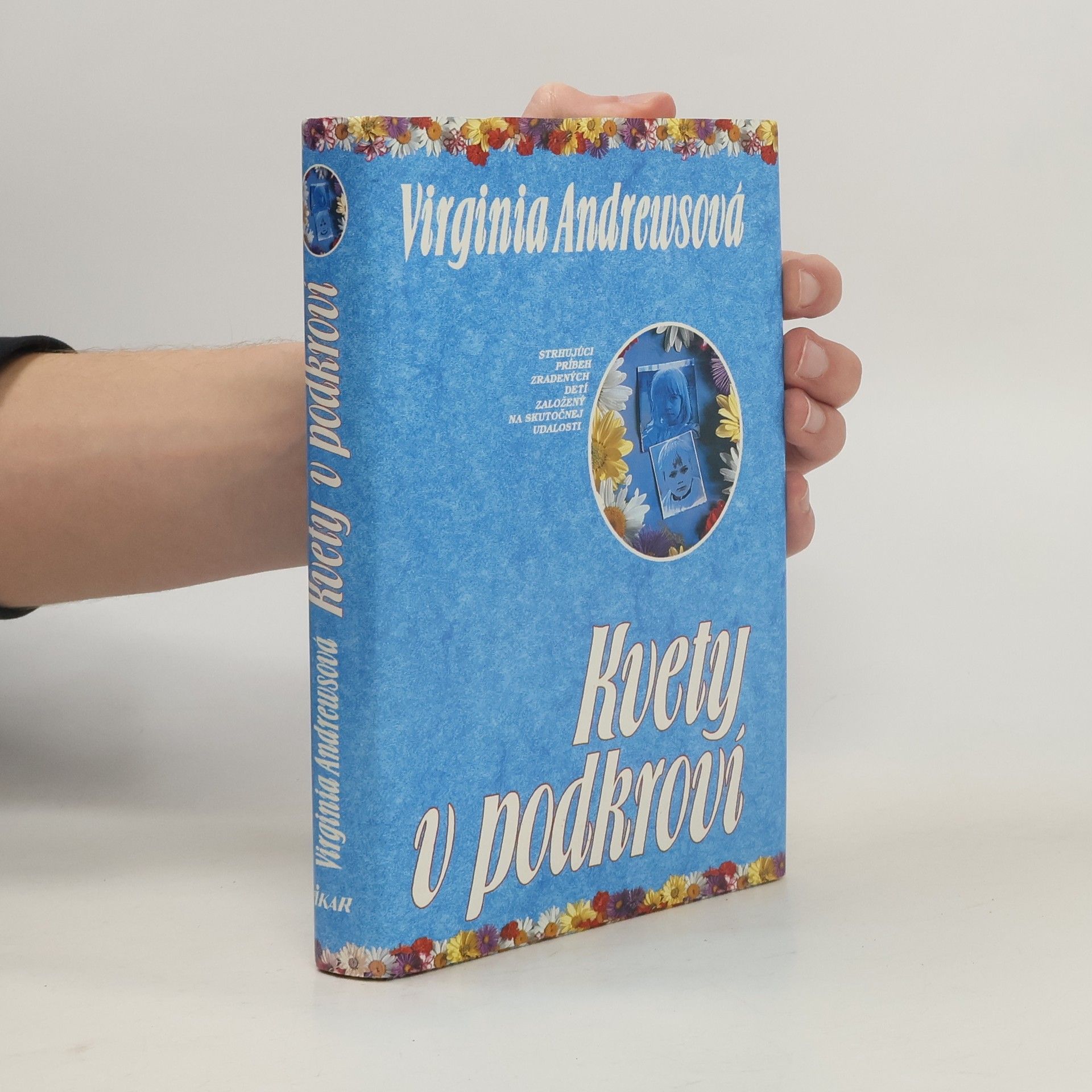 V. C. Andrews Kvety v podkroví