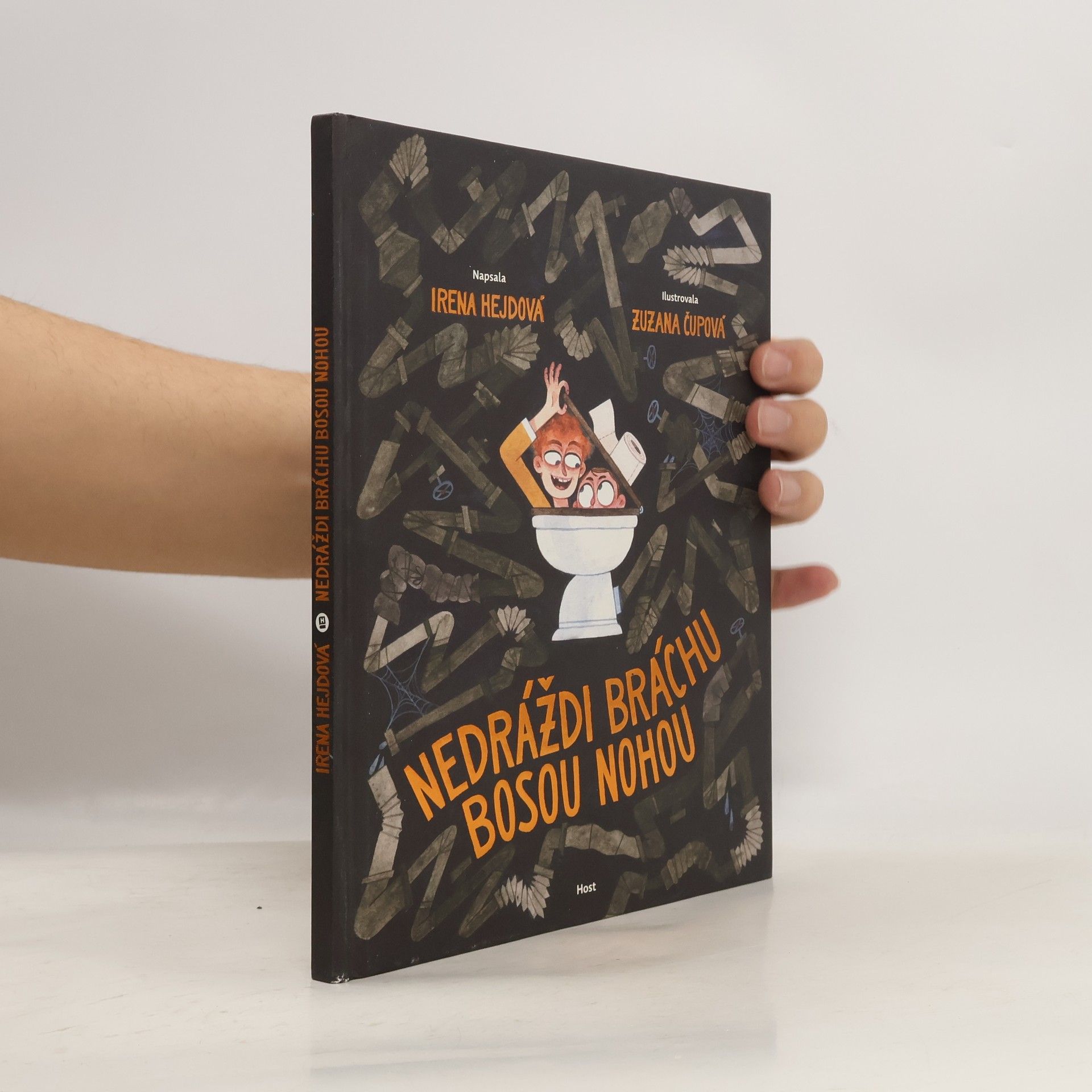 Irena Hejdová Nedráždi bráchu bosou nohou