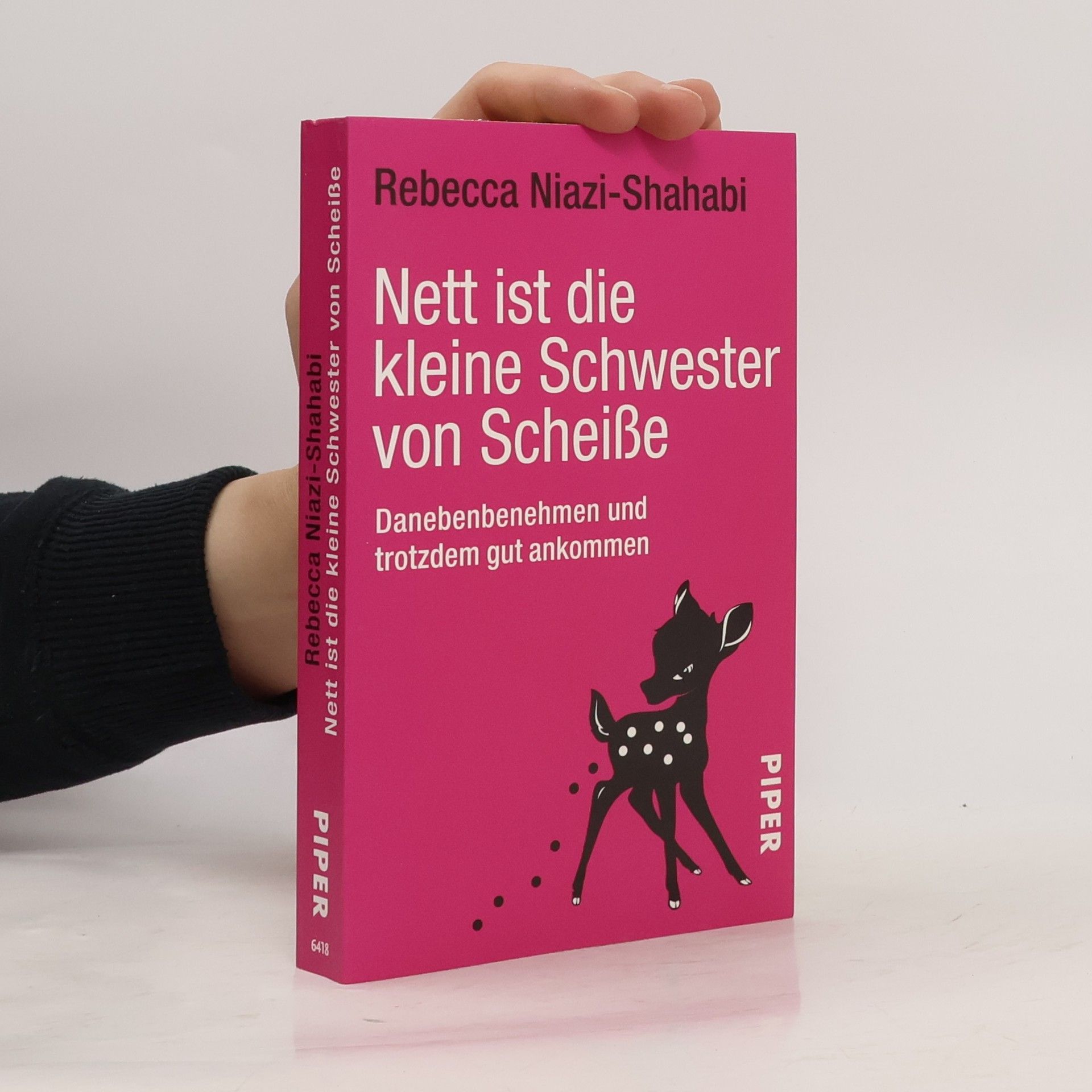 Rebecca Niazi-Shahabi Nett ist die kleine Schwester von Scheiße