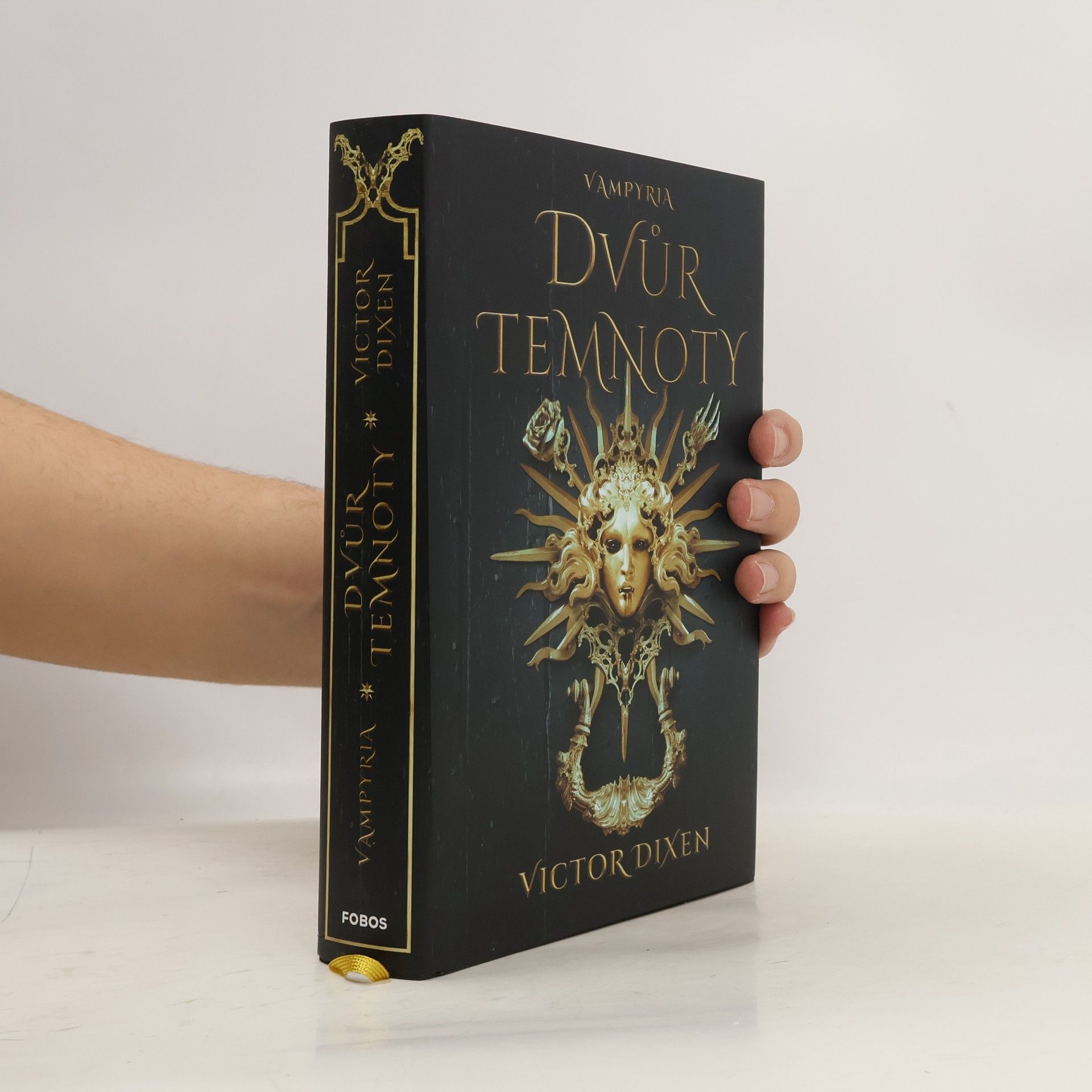 Victor Dixen Vampyria. Dvůr temnoty