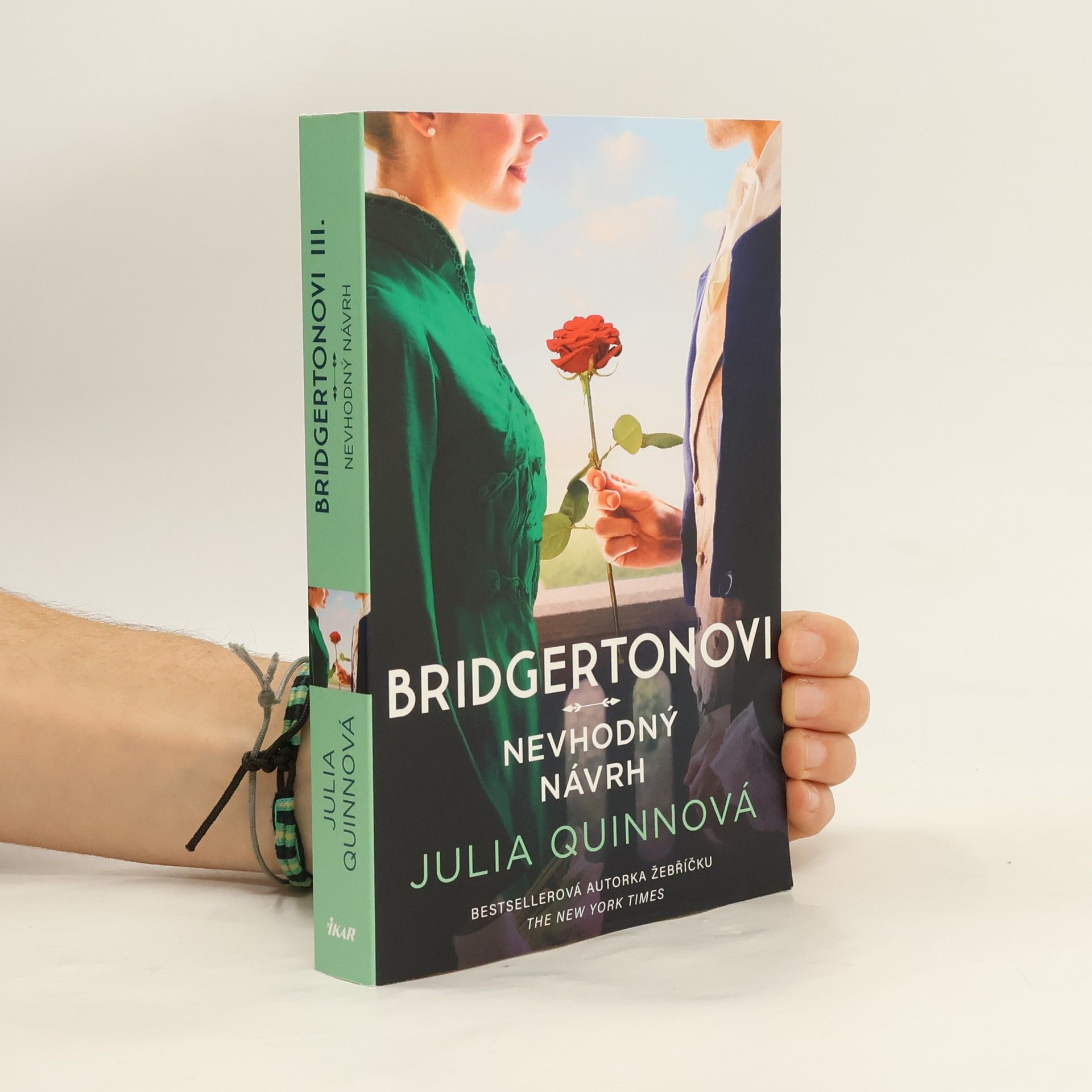 Julie Quinnová Bridgertonovi. Nevhodný návrh