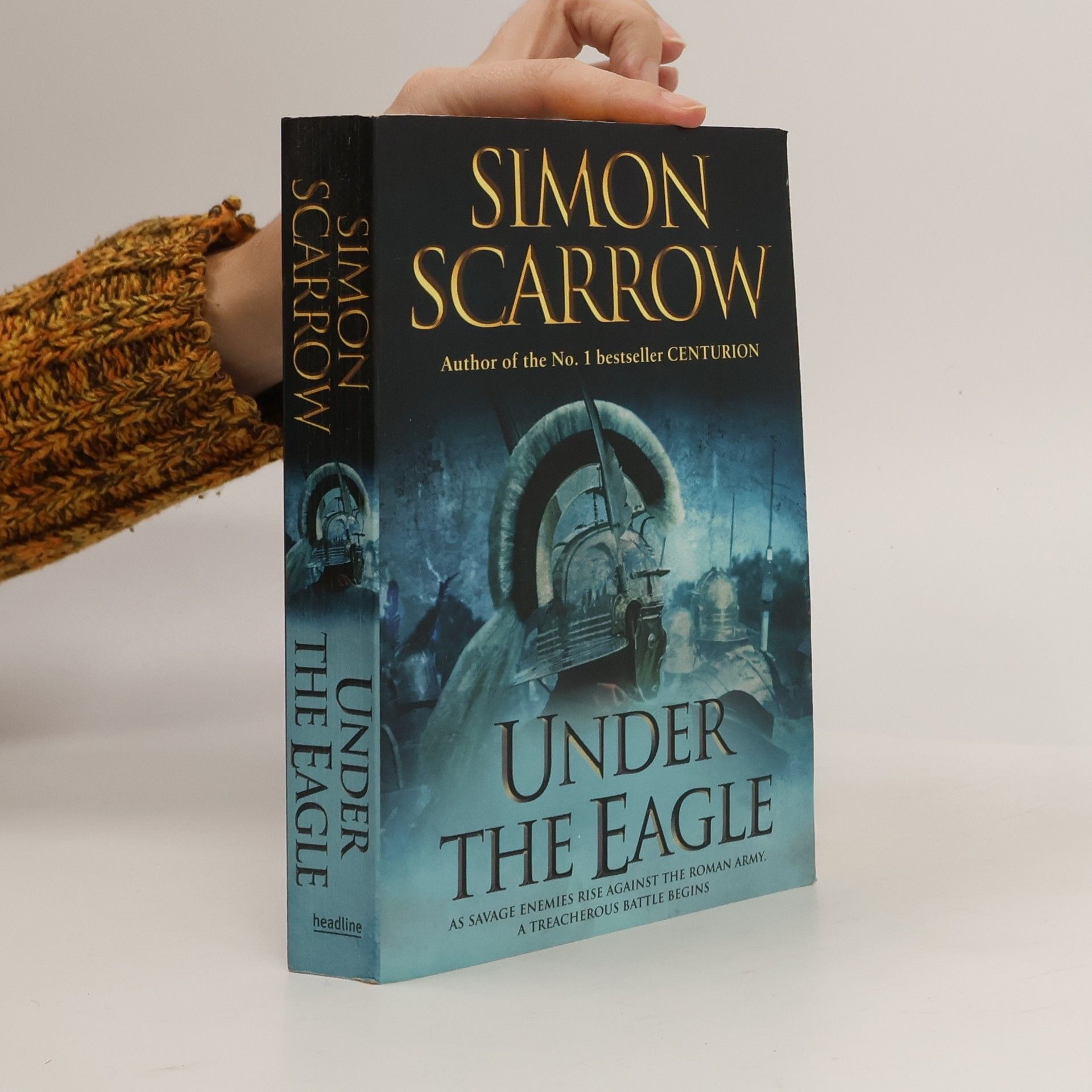 Simon Scarrow Under the Eagle