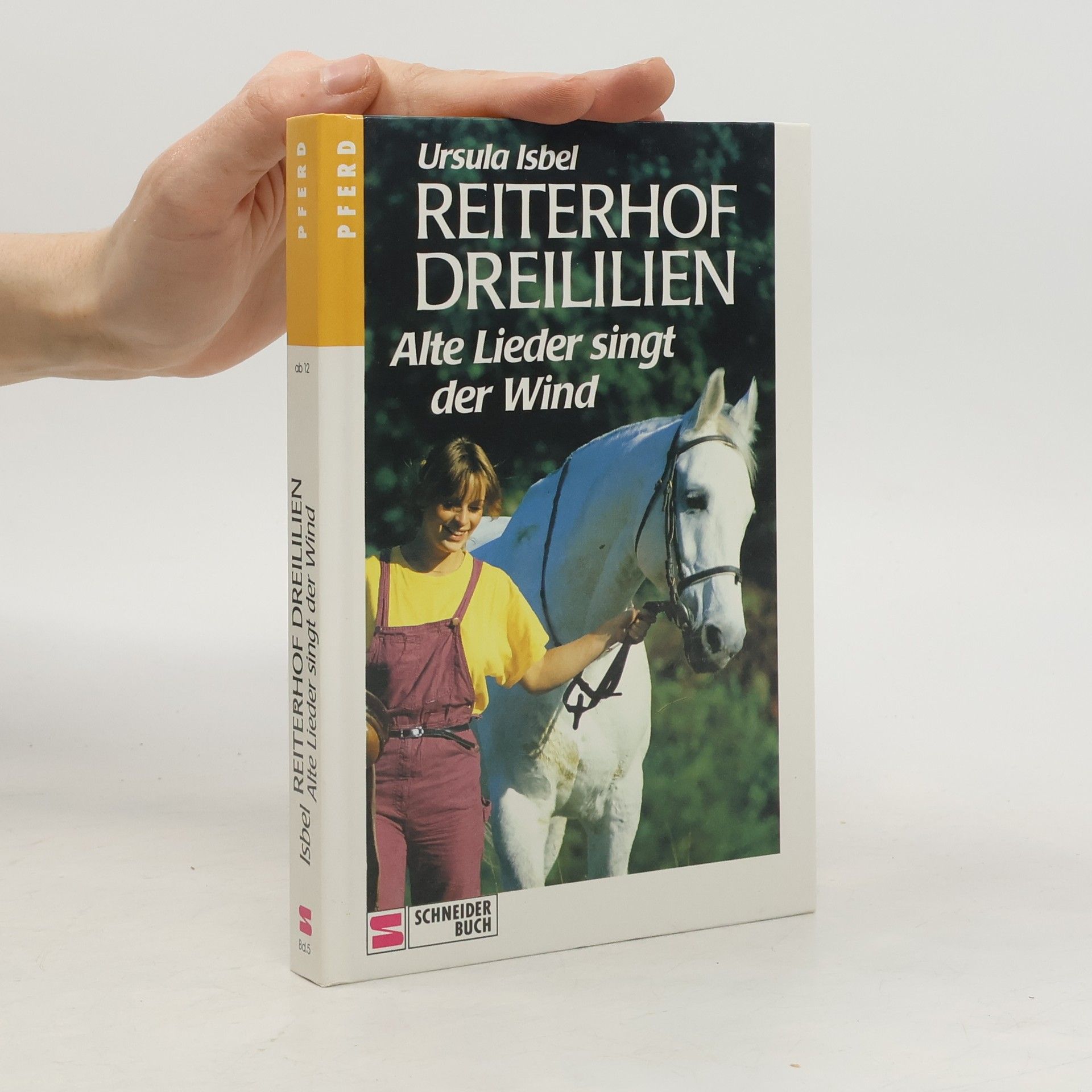 Ursula Isbel Reiterhof Dreililien