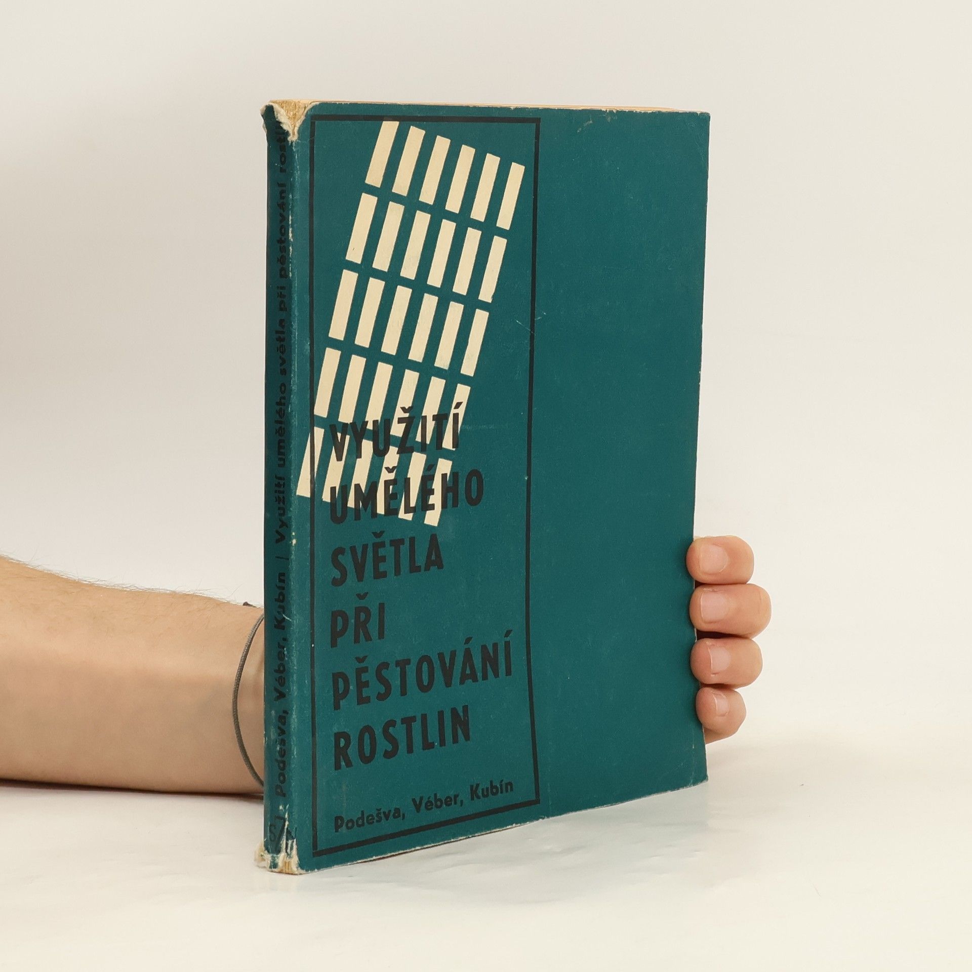 Jaroslav Podešva Využití umělého světla při pěstování rostlin