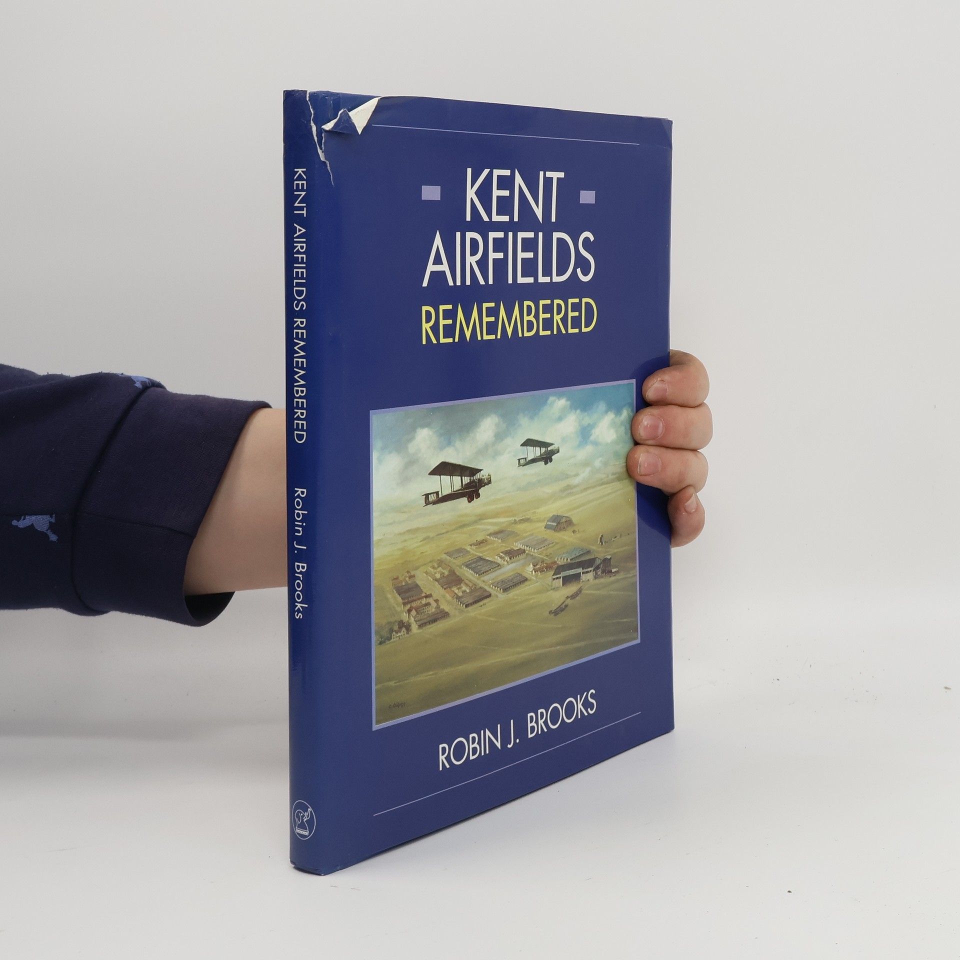 Robin J. Brooks Kent Airfields Remembered