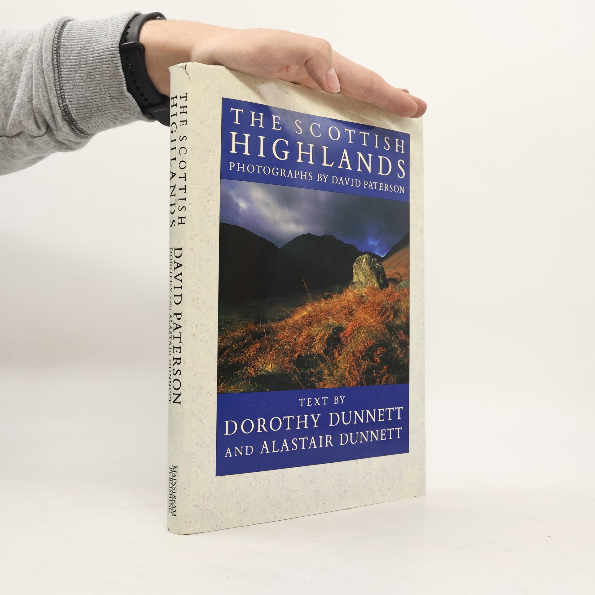 Dorothy Dunnett The Scottish Highlands