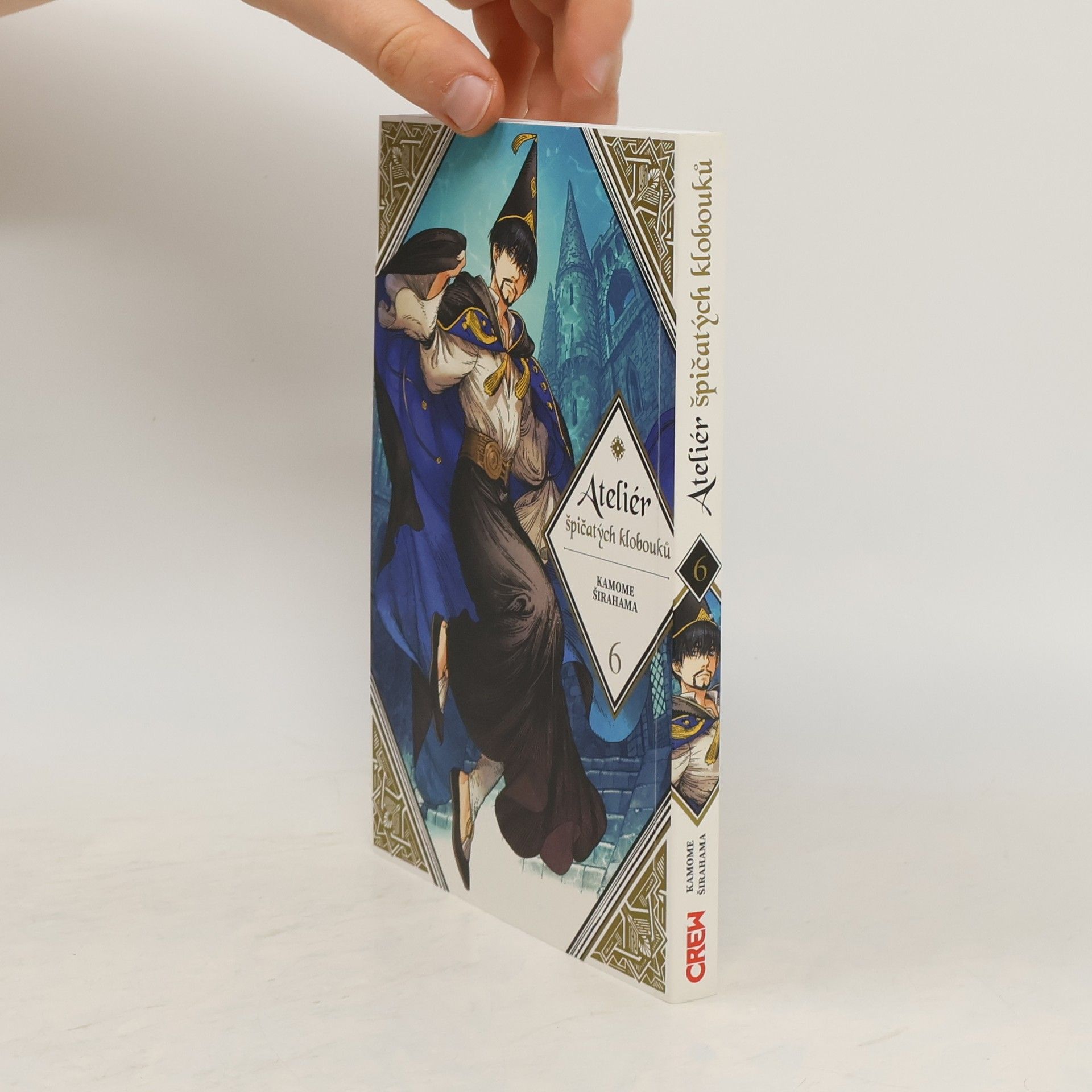 Kamome Širahama Ateliér špičatých klobouků. 6