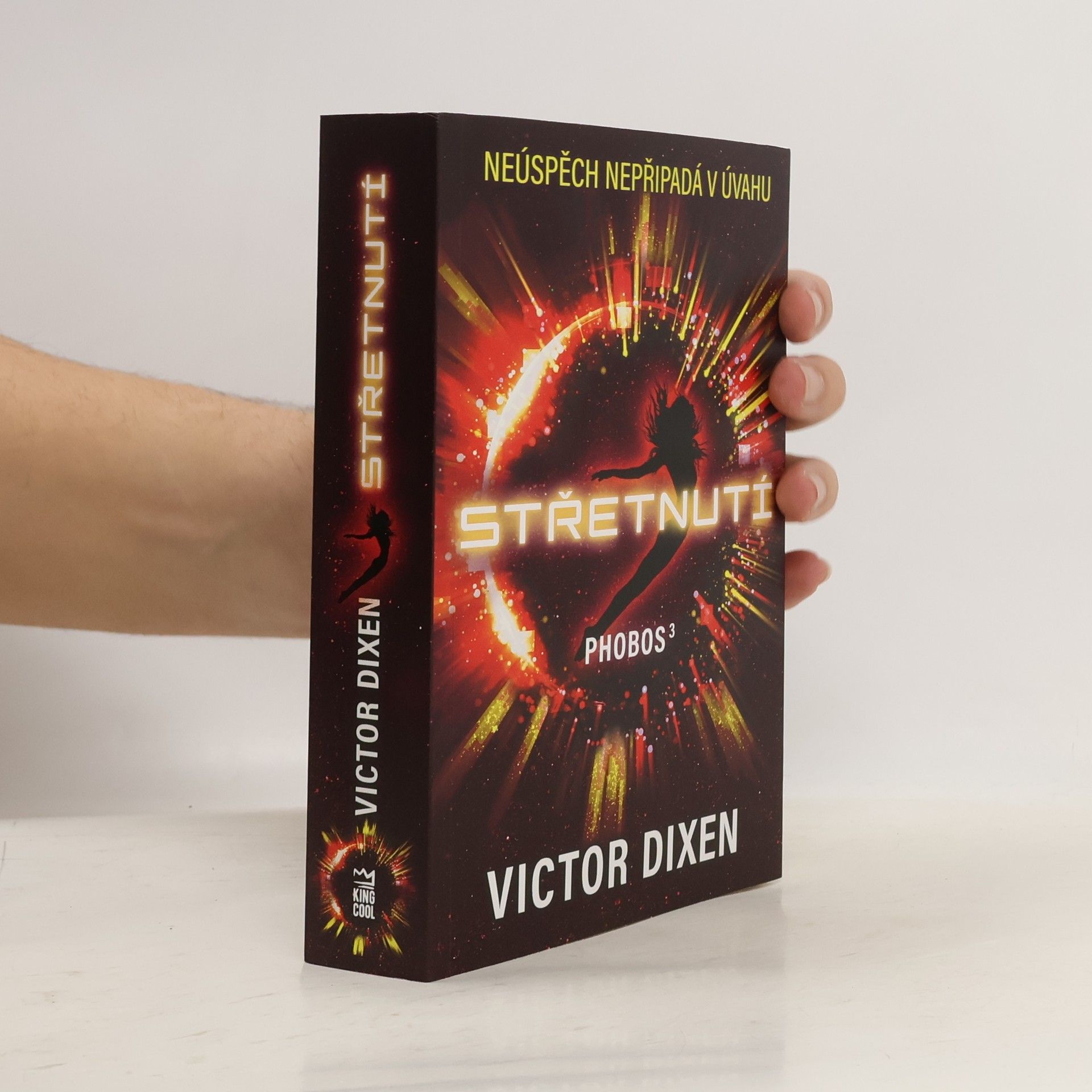 Victor Dixen Phobos 3. Střetnutí