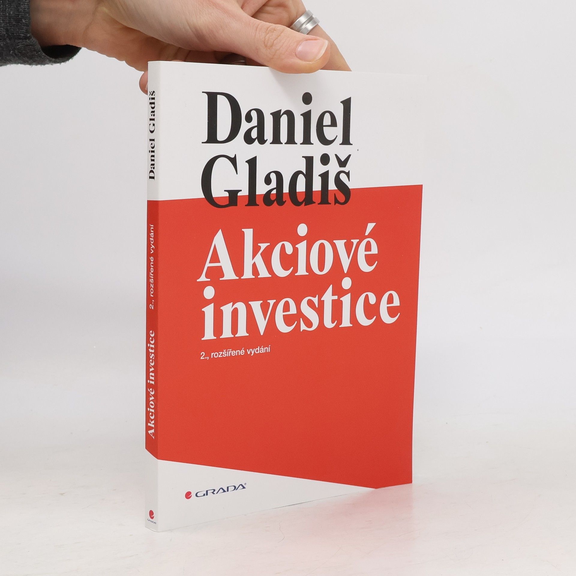 Daniel Gladiš Akciové investice