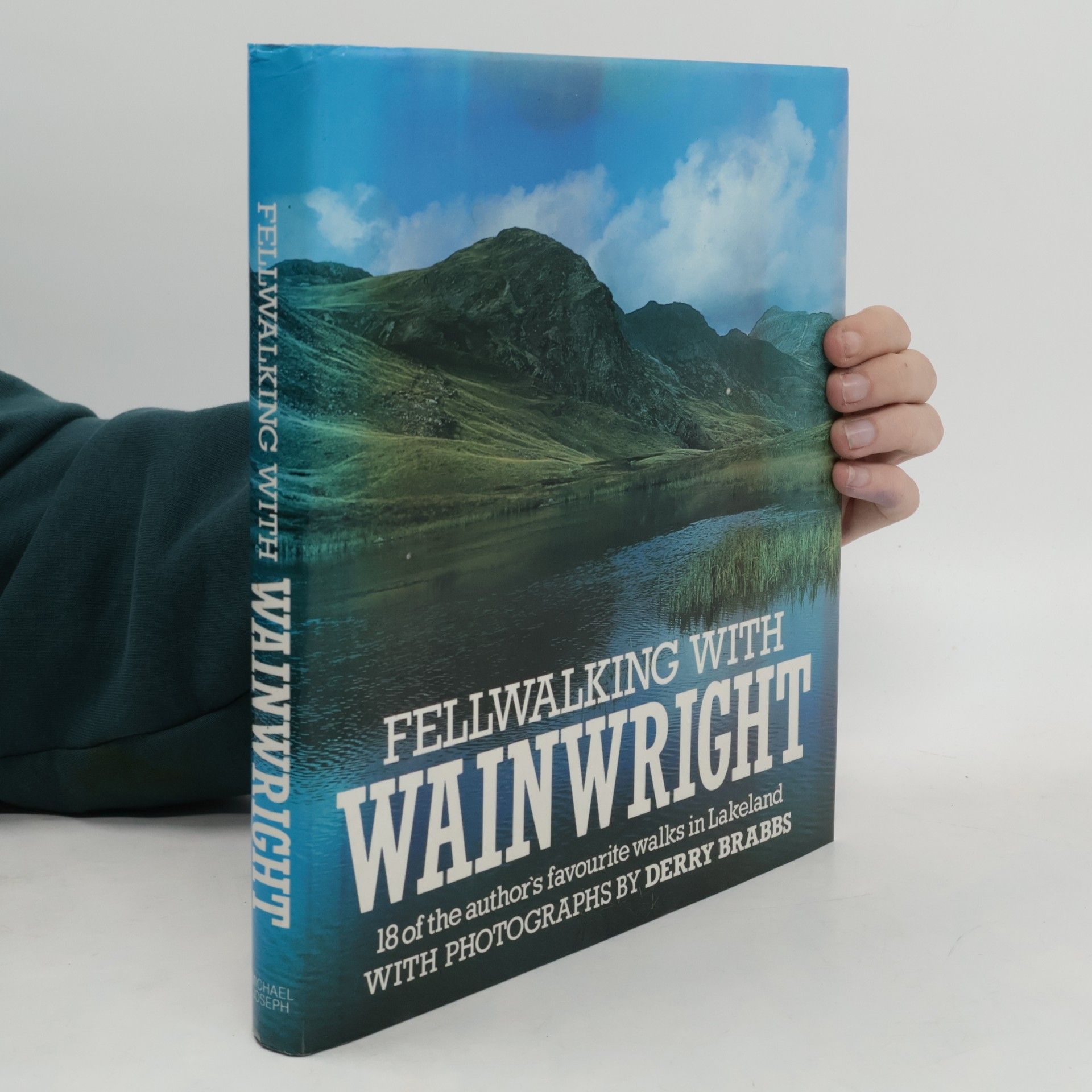 Alfred Wainwright Fellwalking with Wainwright