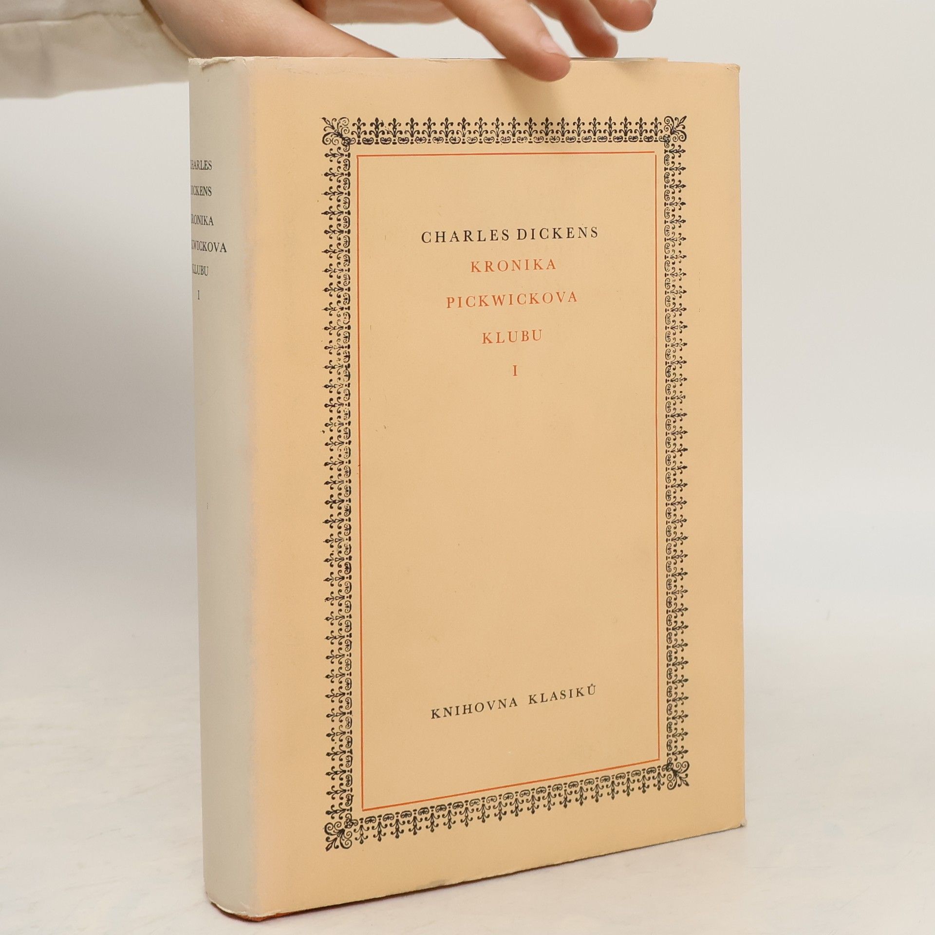 Charles Dickens Kronika Pickwickova klubu I.