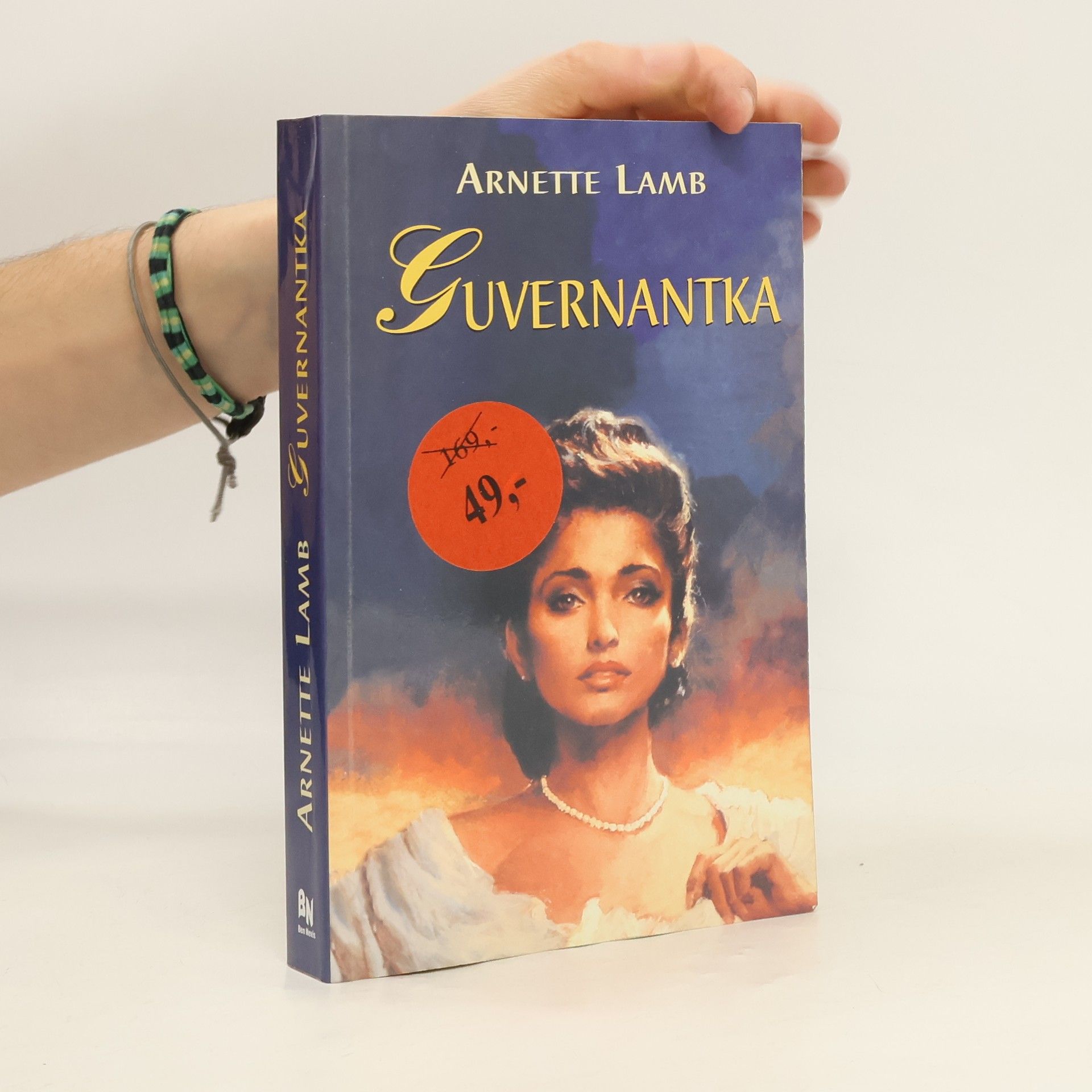 Arnette Lamb Guvernantka