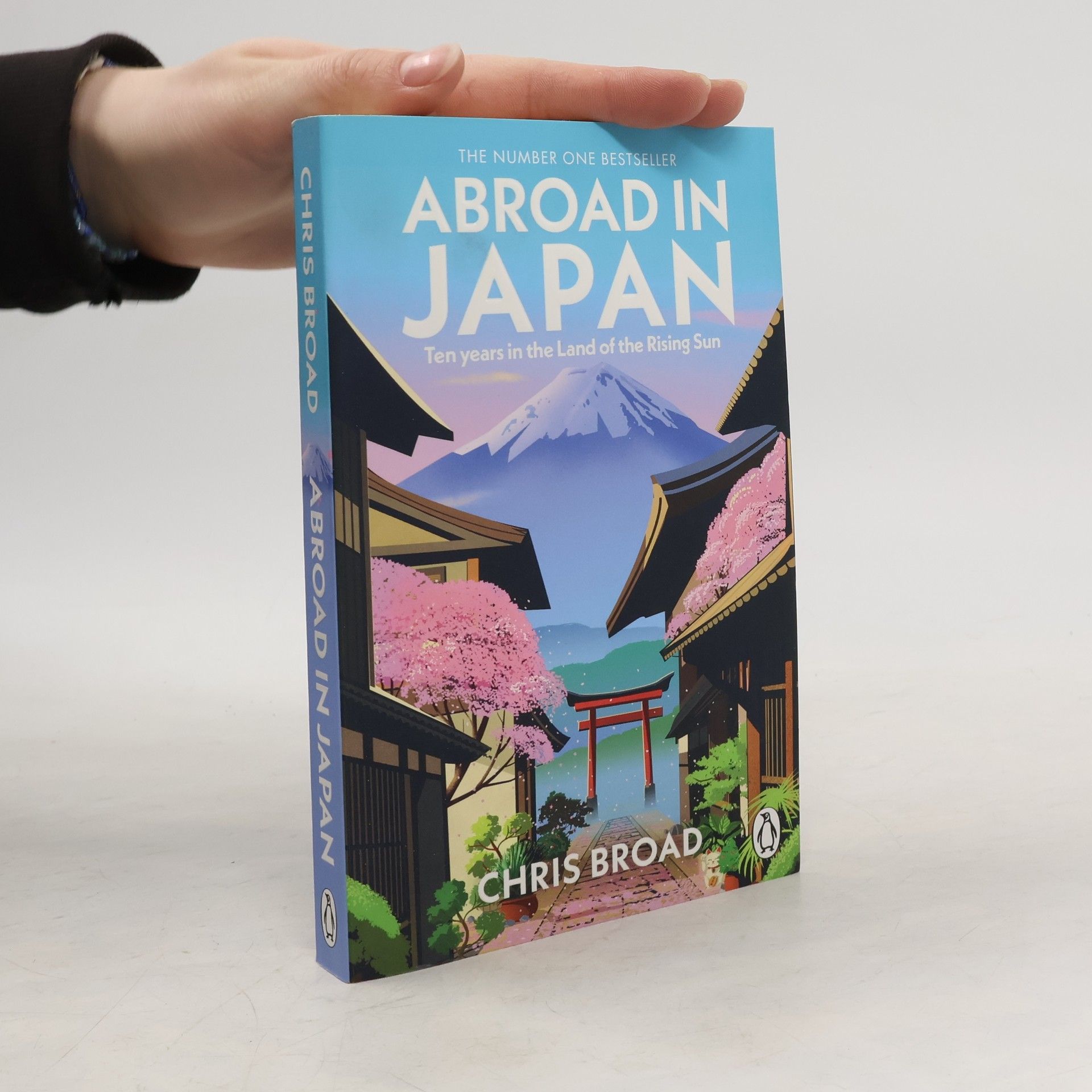 Chris Broad Abroad in Japan