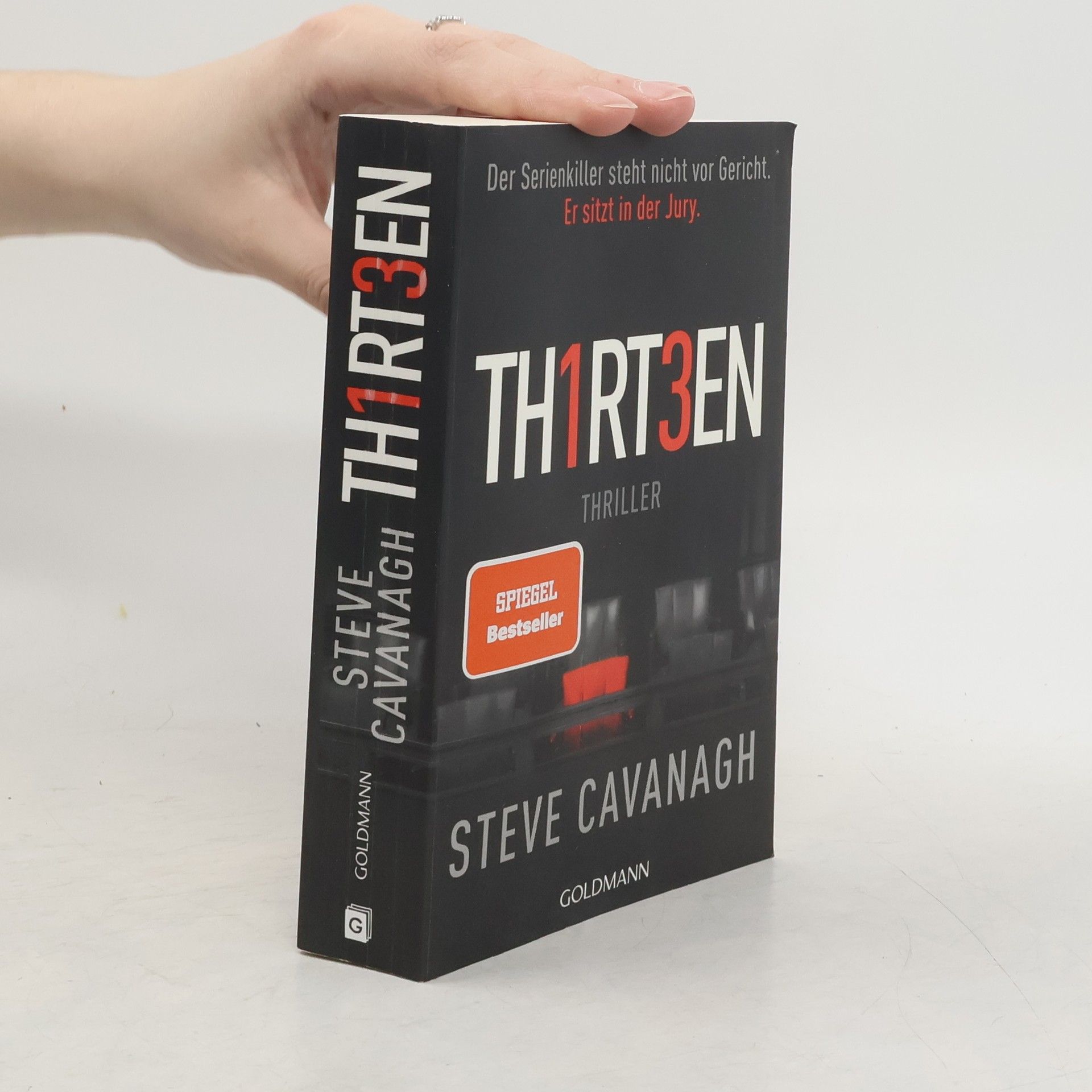 Steve Cavanagh Thirteen