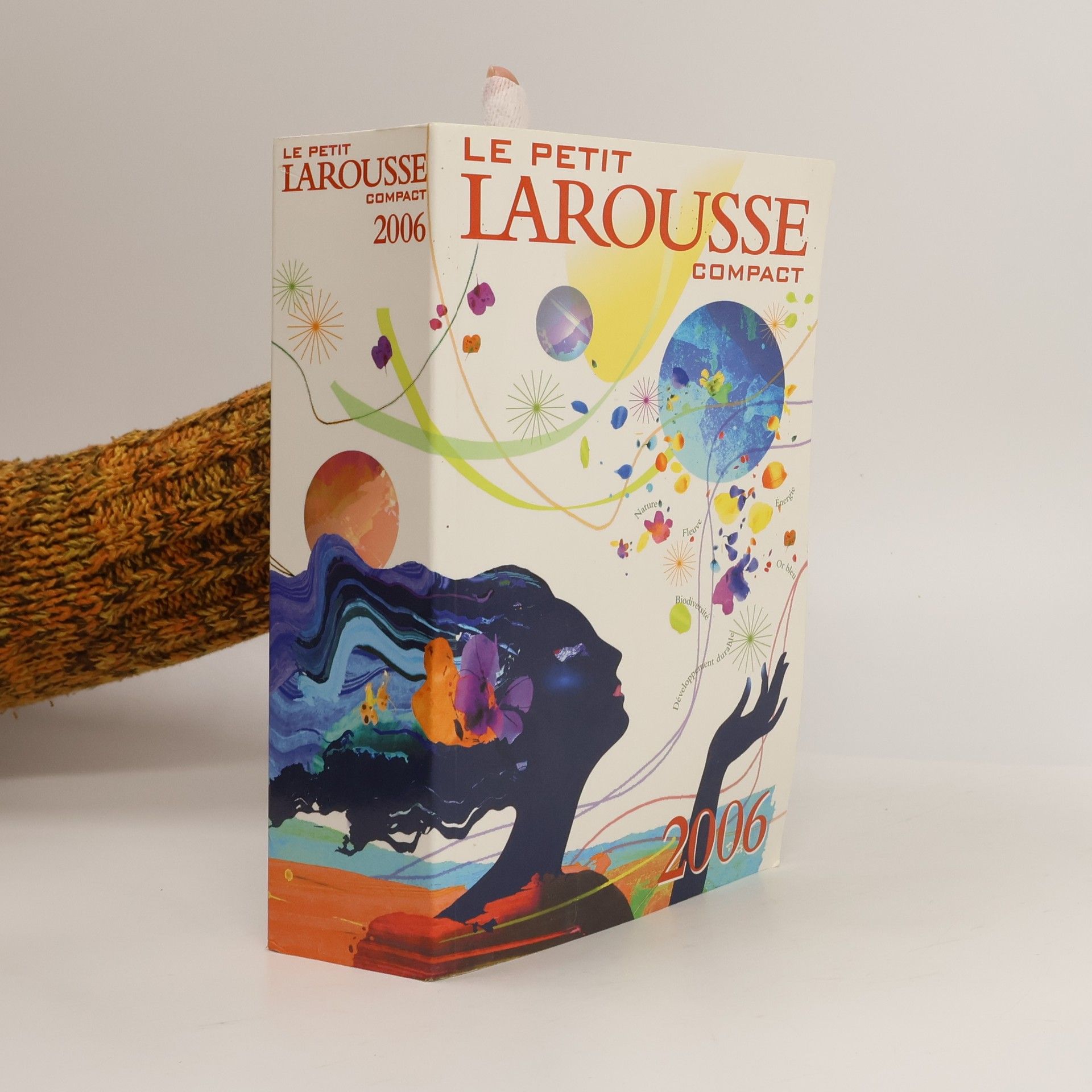 Le Petit Larousse compact 2006