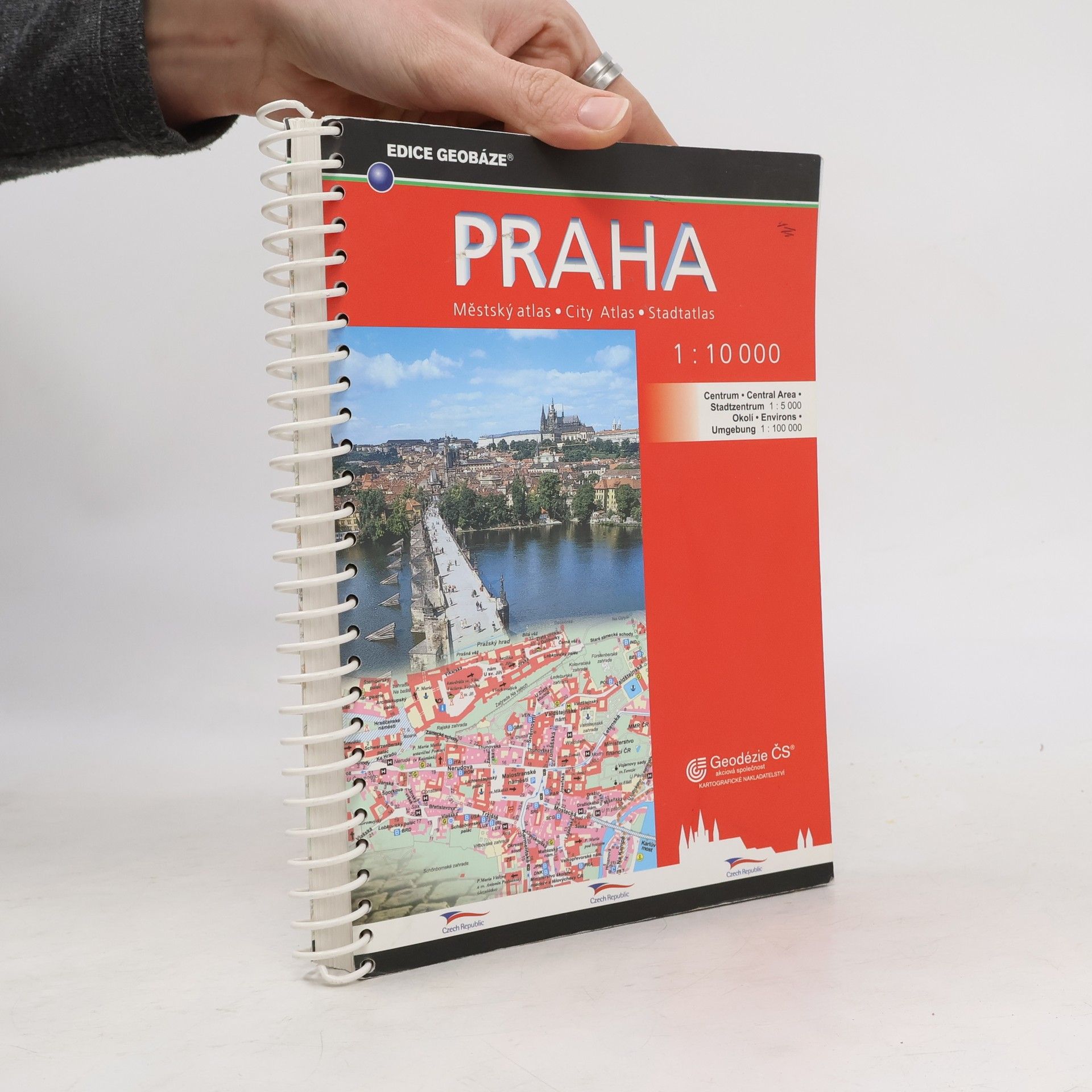 Collectif d'auteurs Praha : městský atlas