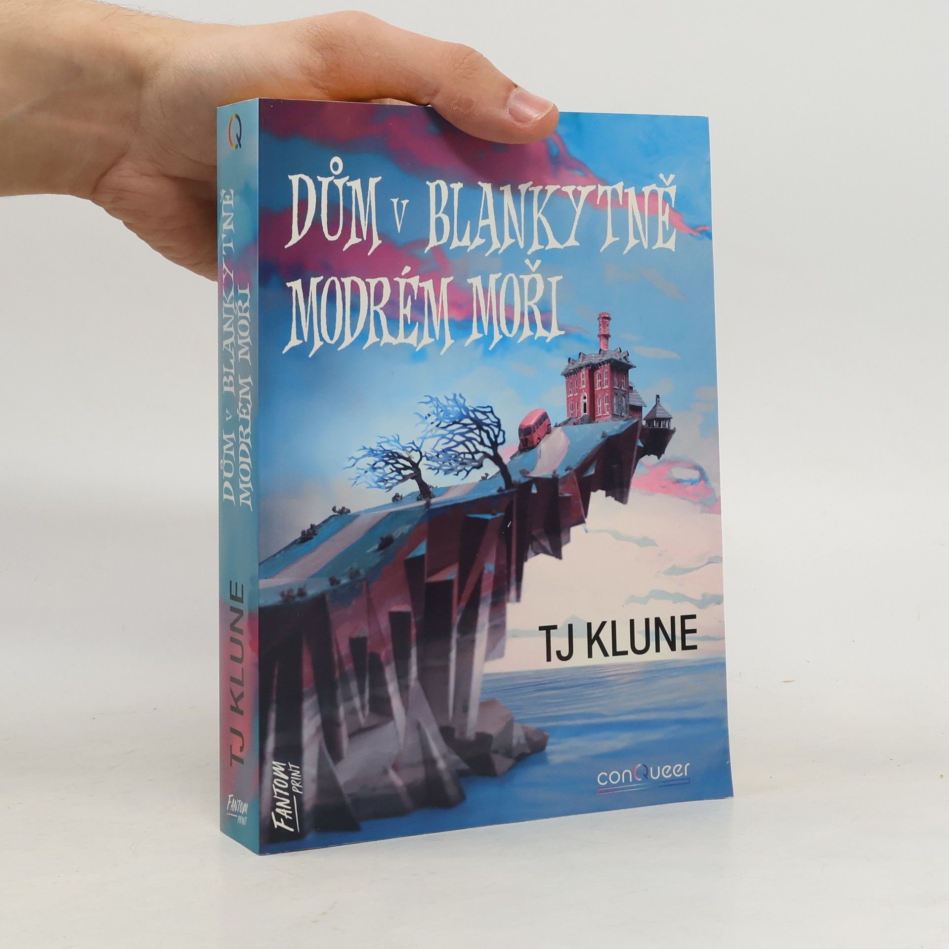 TJ Klune Dům v blankytně modrém moři