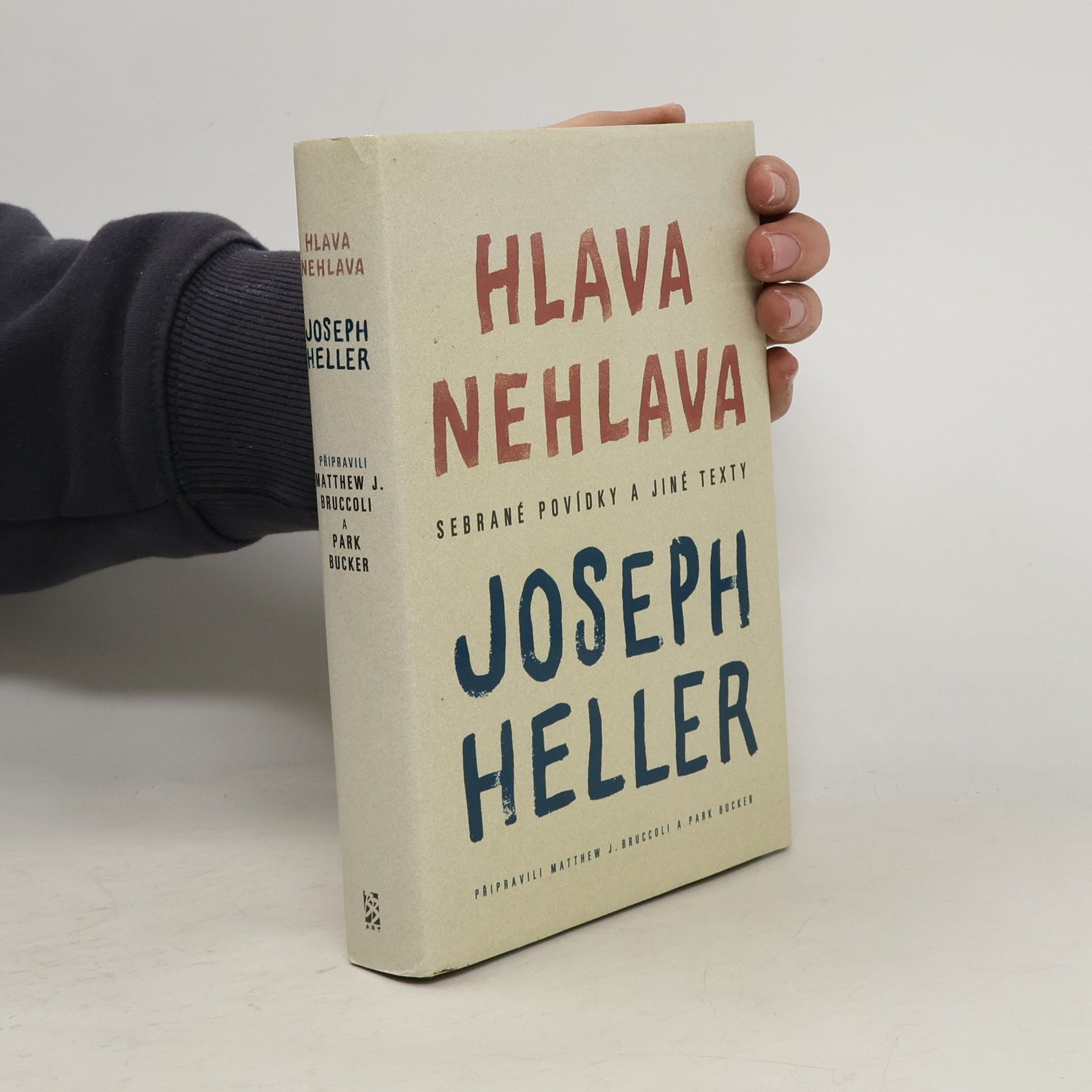 Joseph Heller Hlava nehlava