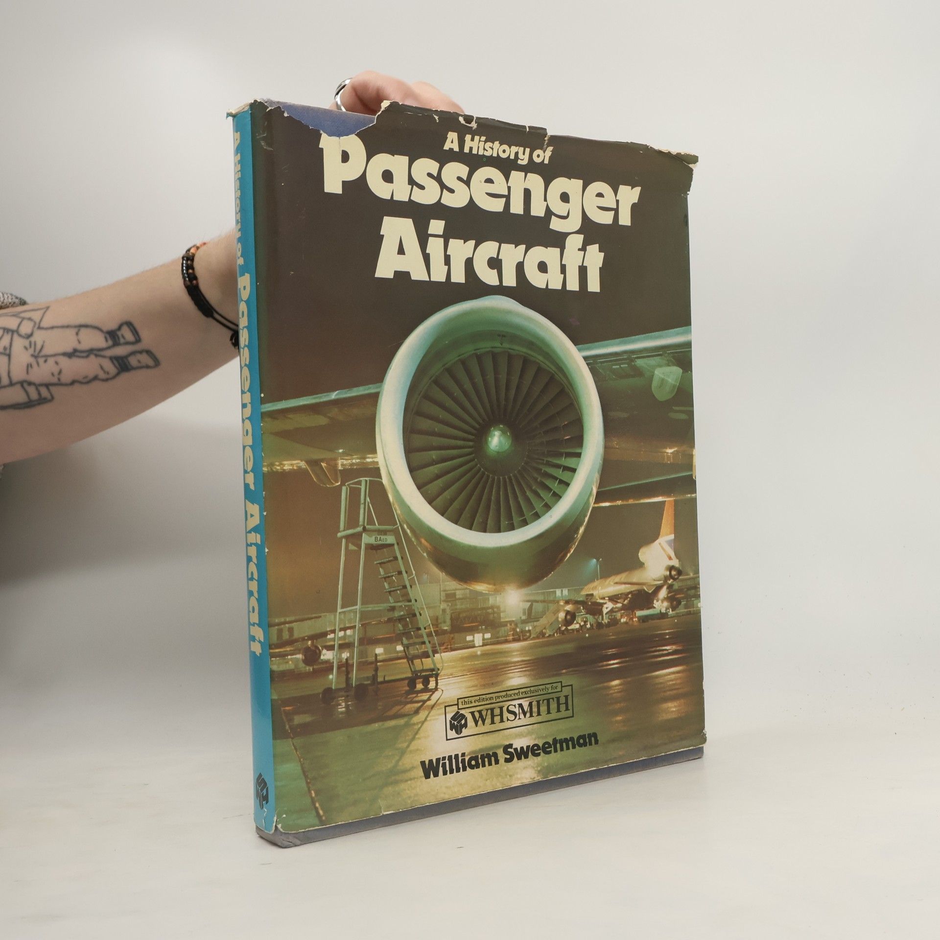 William Sweetman A History of Passenger Aircraft