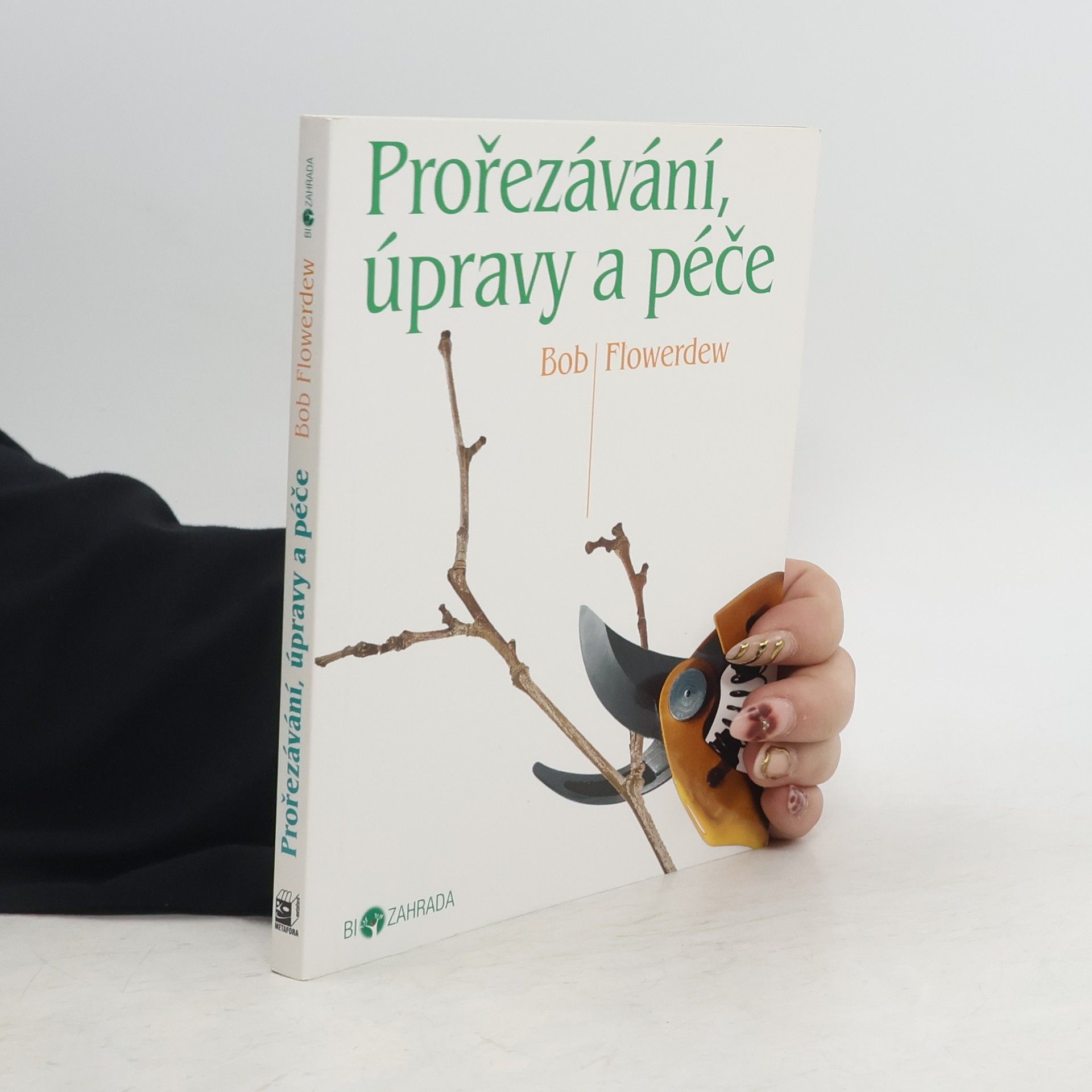 Prořezávání, úpravy a péče