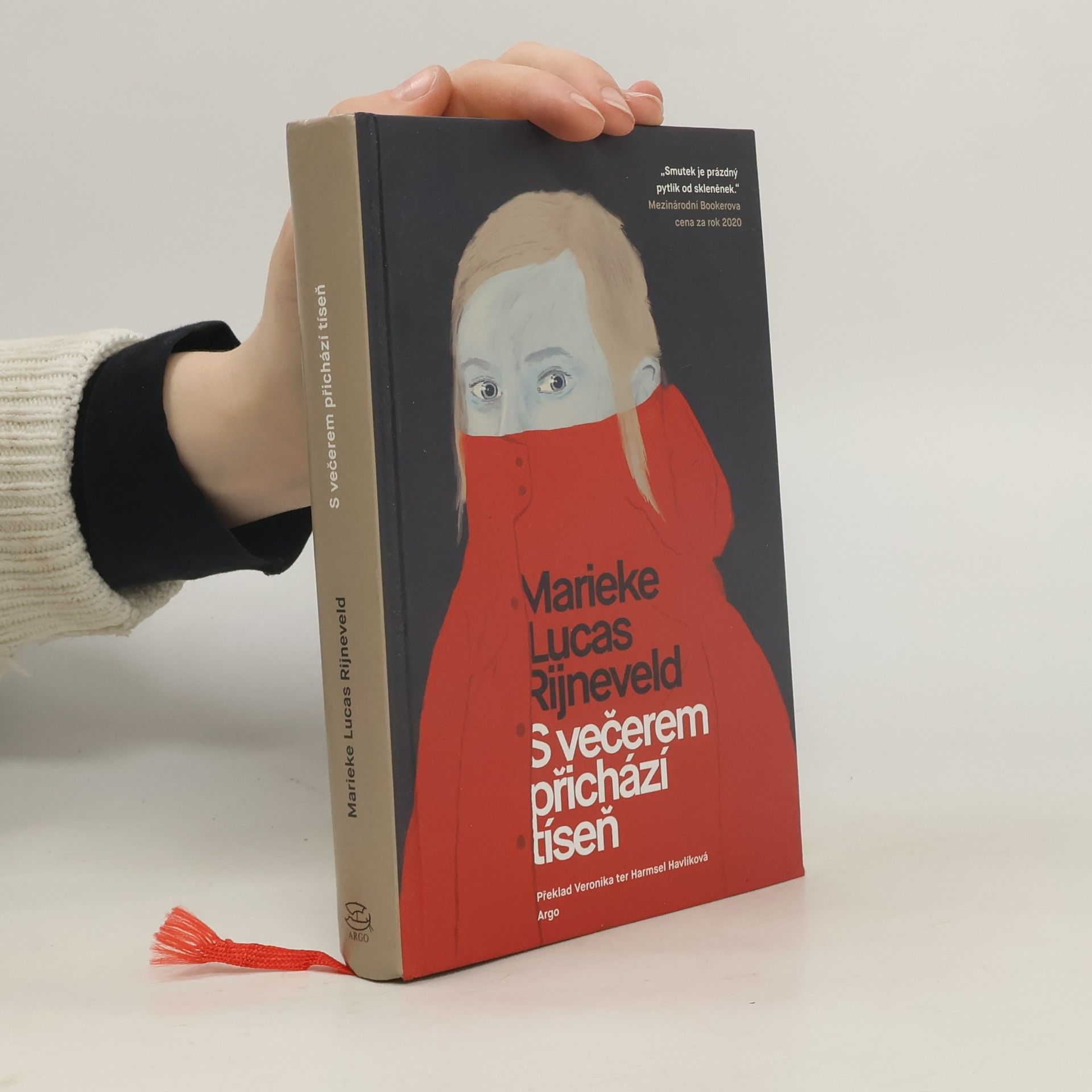 Lucas Rijneveld S večerem přichází tíseň