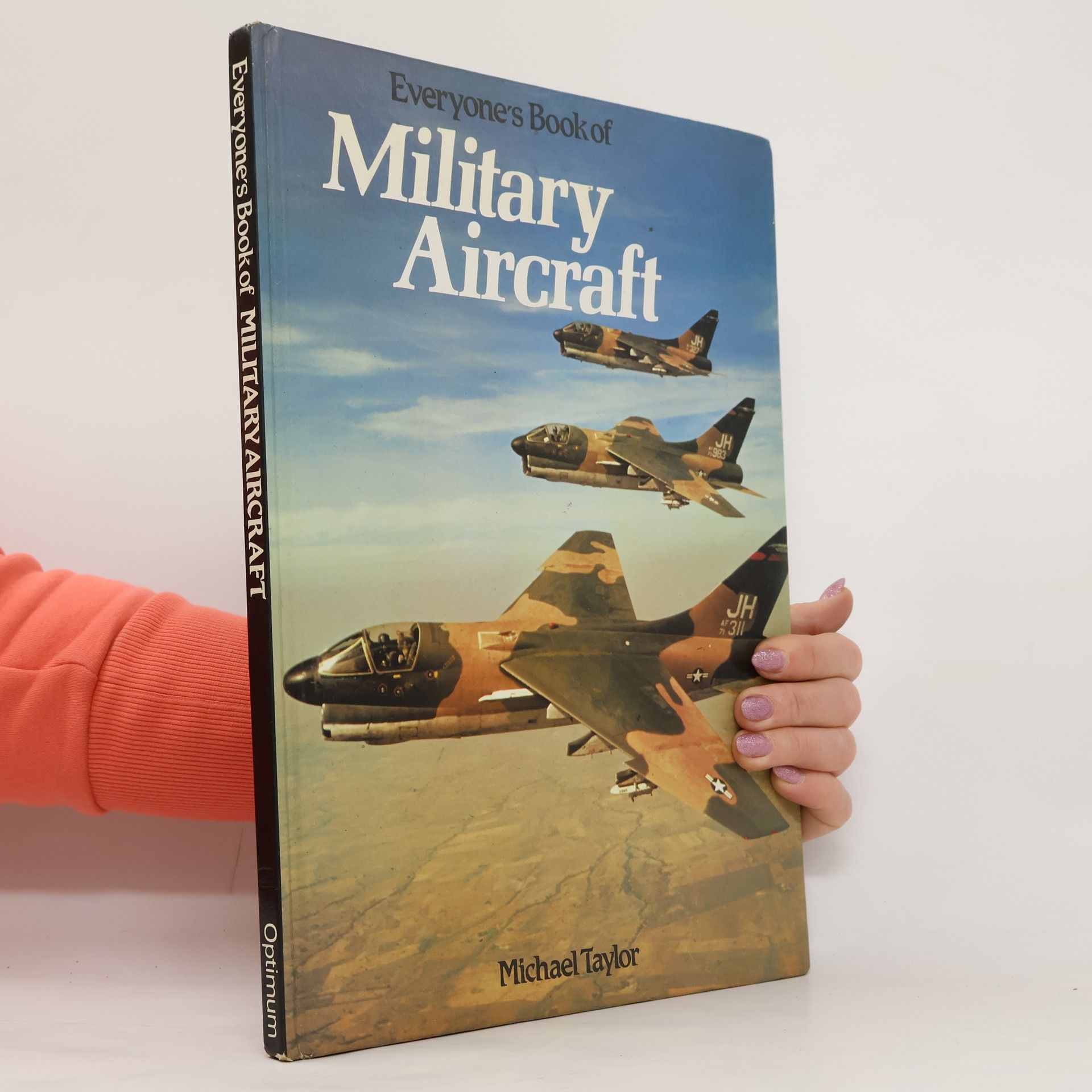 Michael Taylor Everyone's Book of Military Aircraft