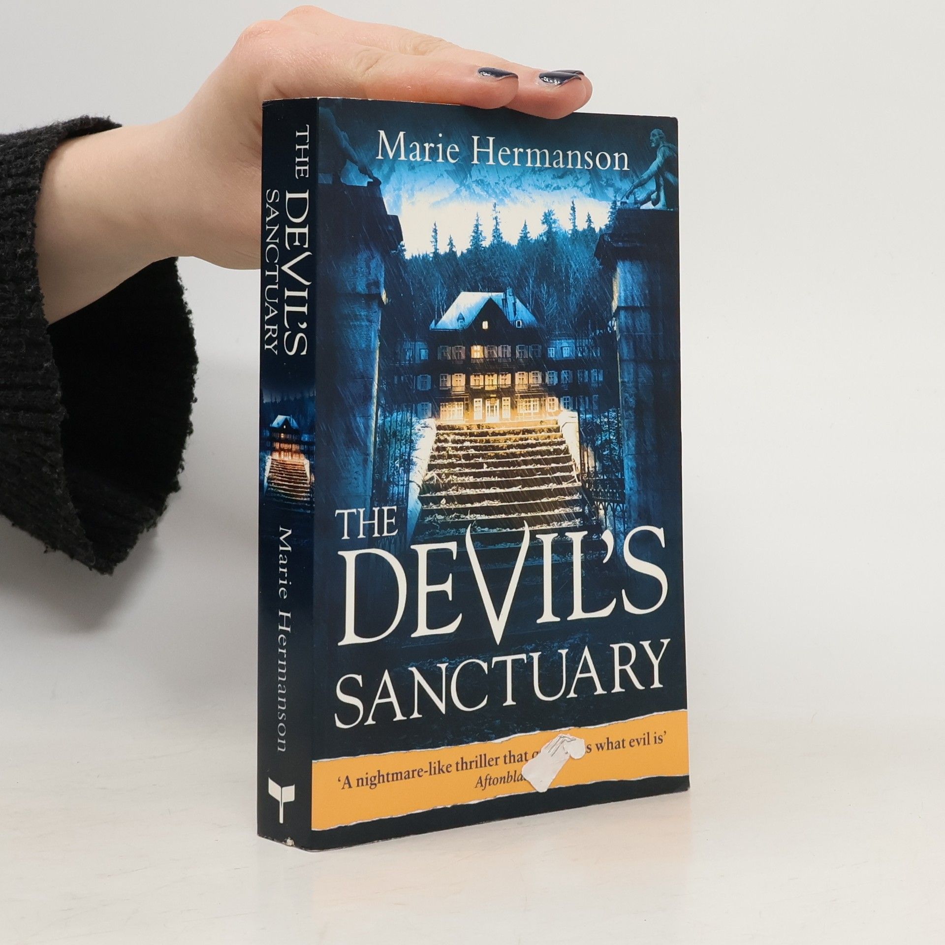 Marie Hermanson The Devil's Sanctuary