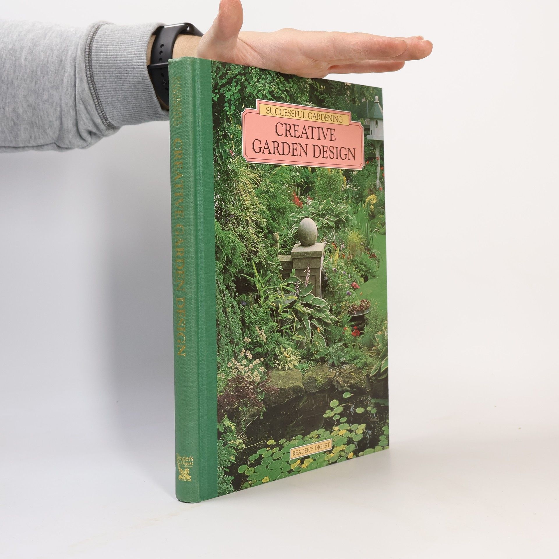 Lizzie Boyd Creative Gardening Design