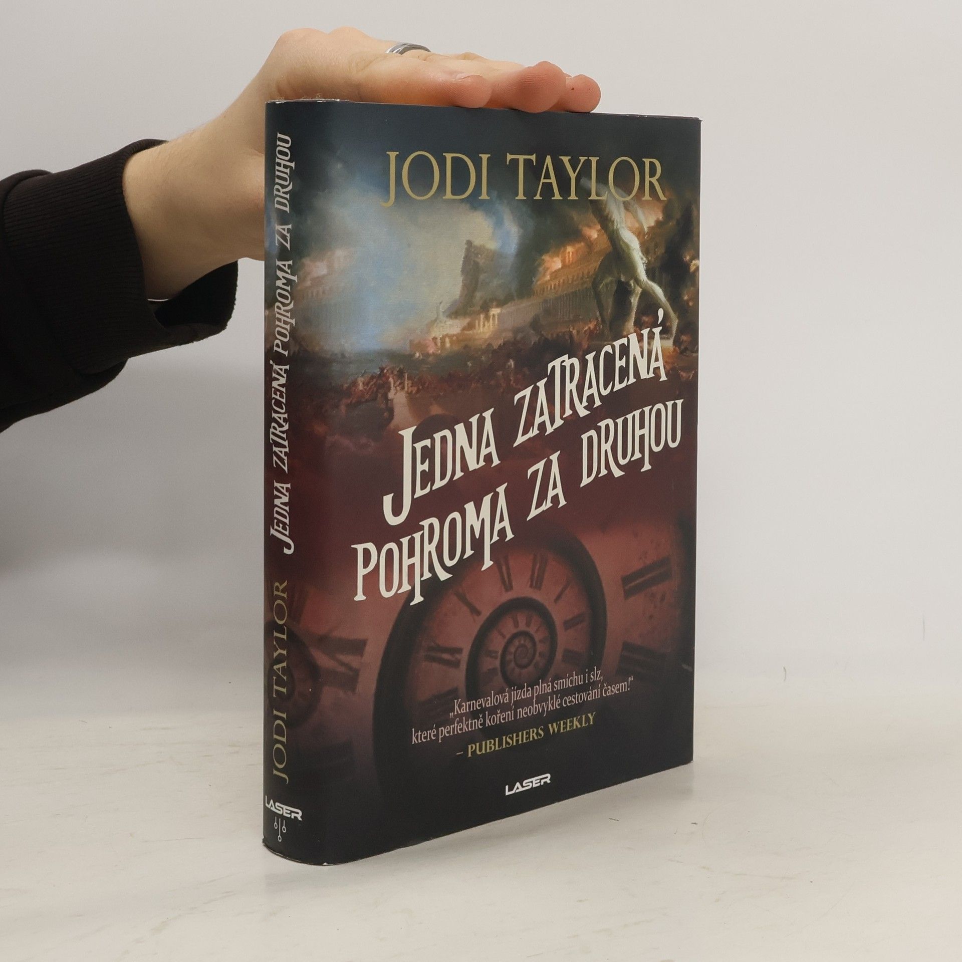 Jodi Taylor Jedna zatracená pohroma za druhou
