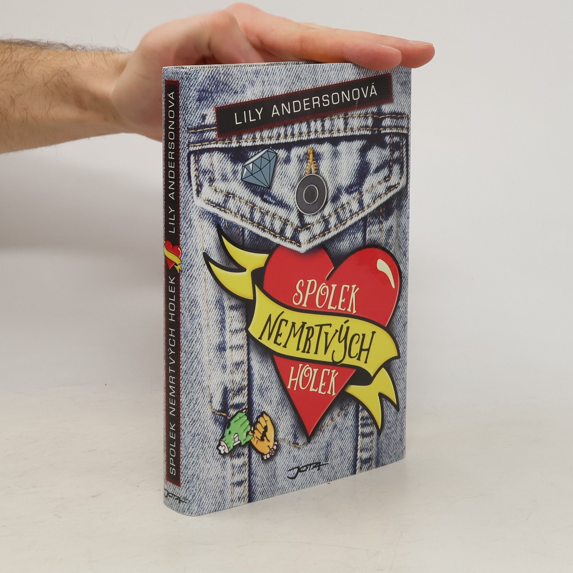 Lily Anderson Spolek nemrtvých holek