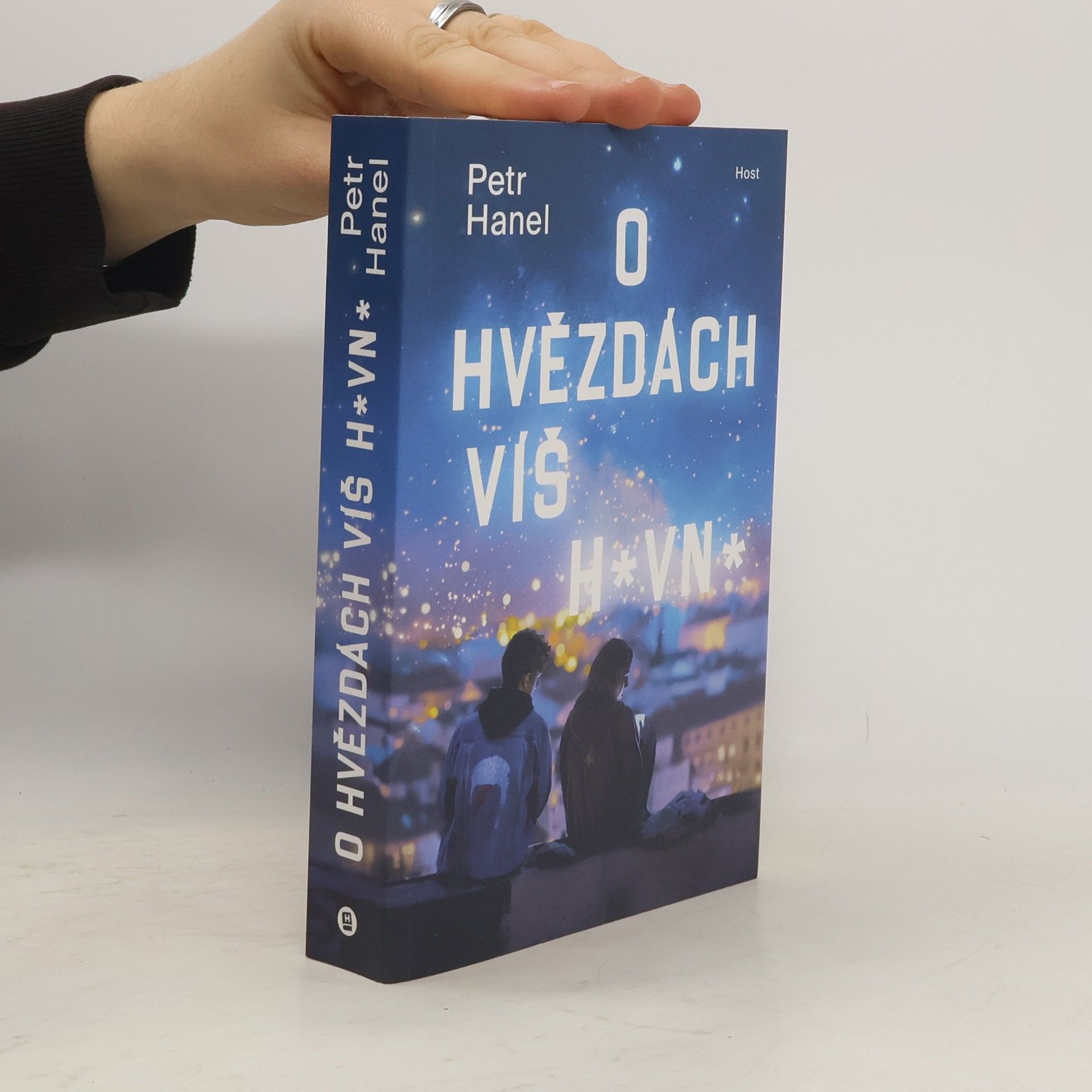 Petr Hanel O hvězdách víš h*vn*