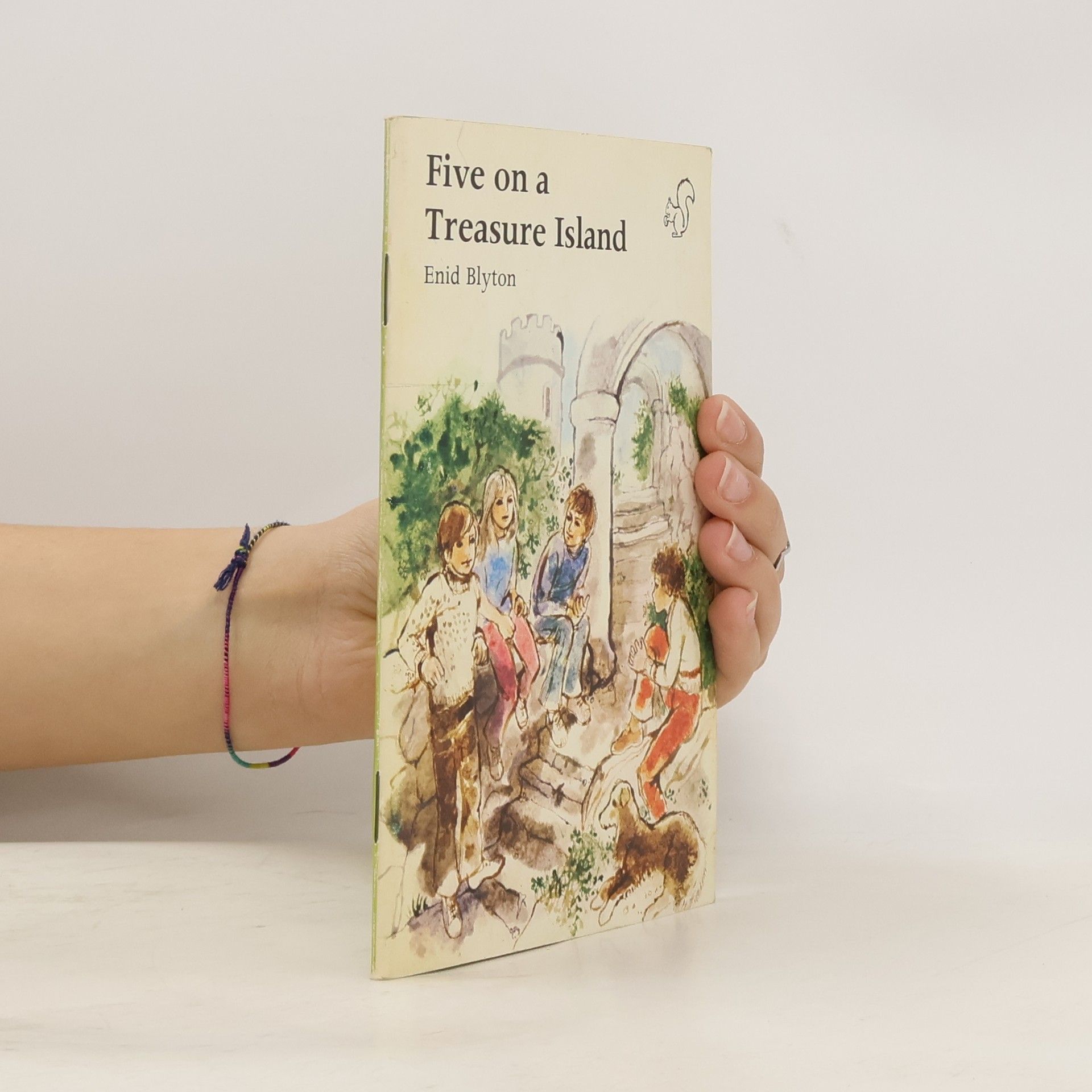 Enid Blyton Five on a Treasure Island (New Method Supplementary Readers)