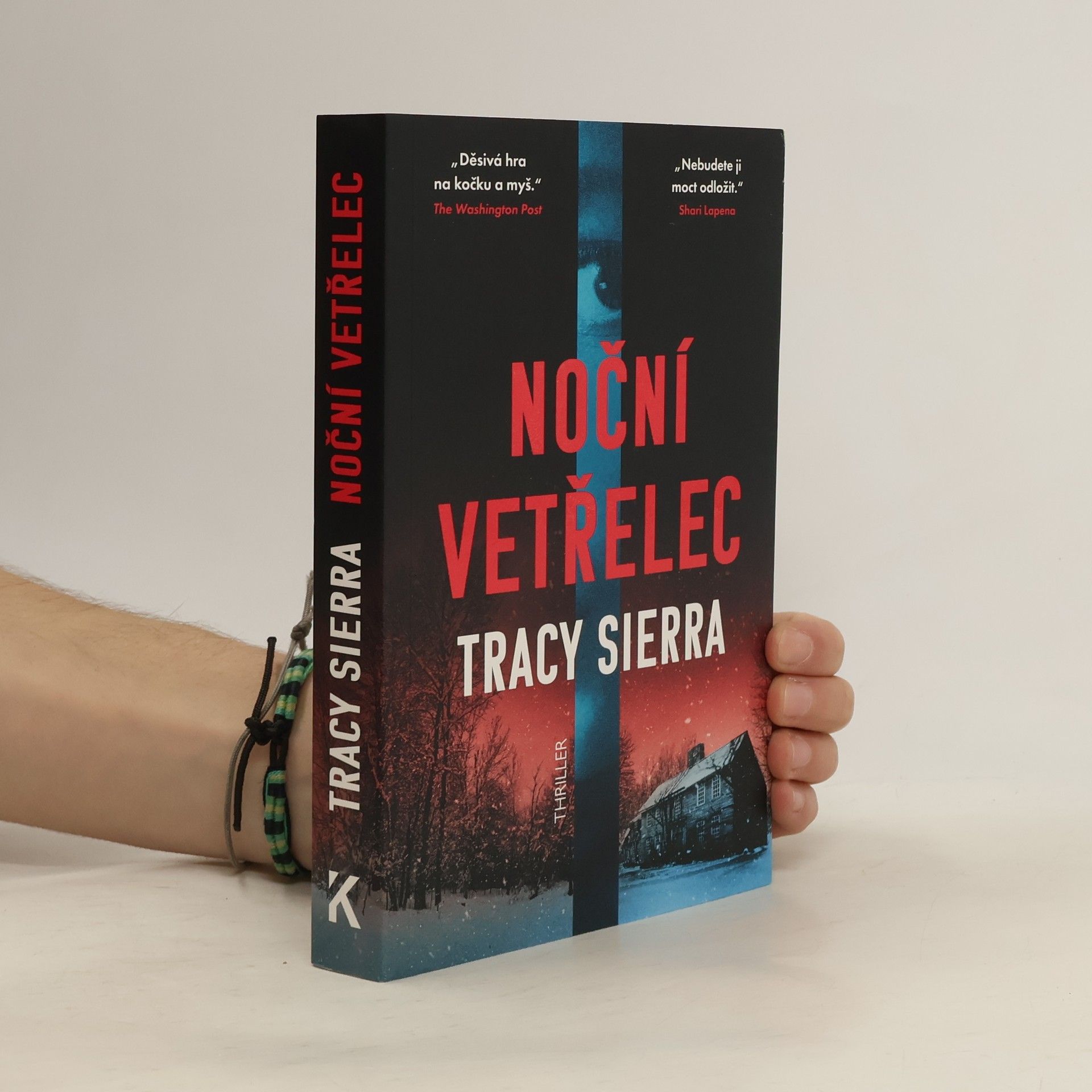 Tracy Sierra Noční vetřelec