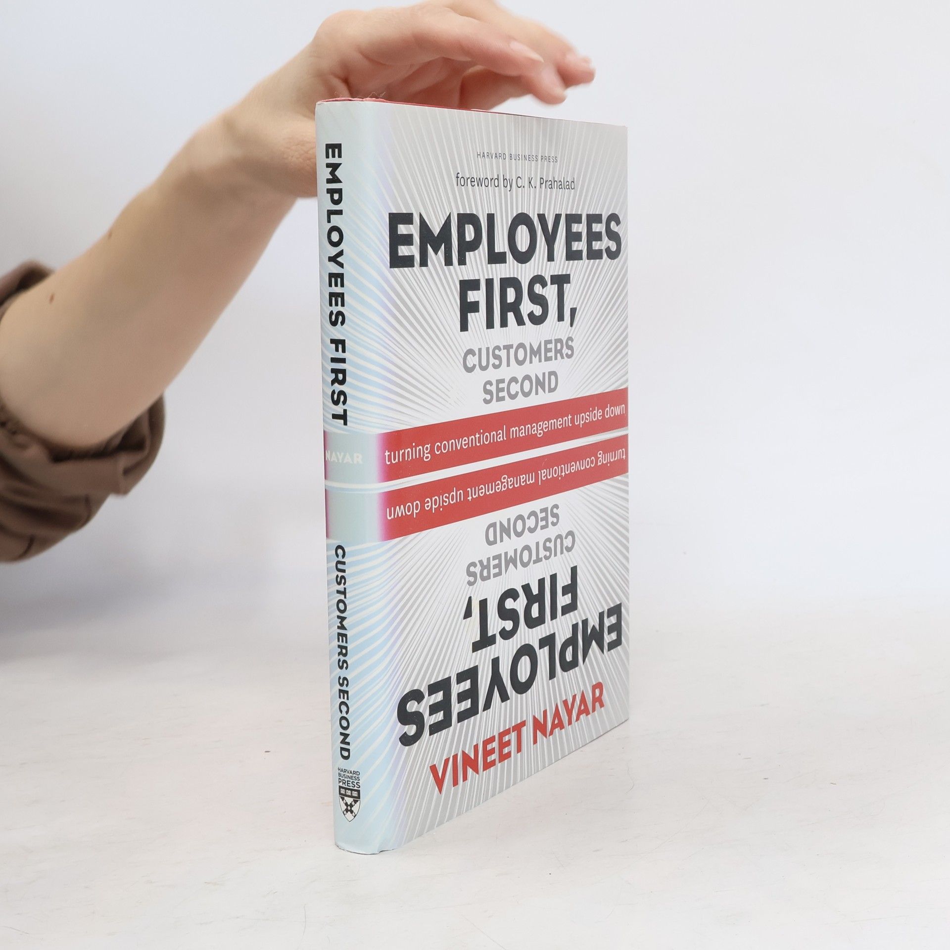 Vineet Nayar Employees First, Customers Second