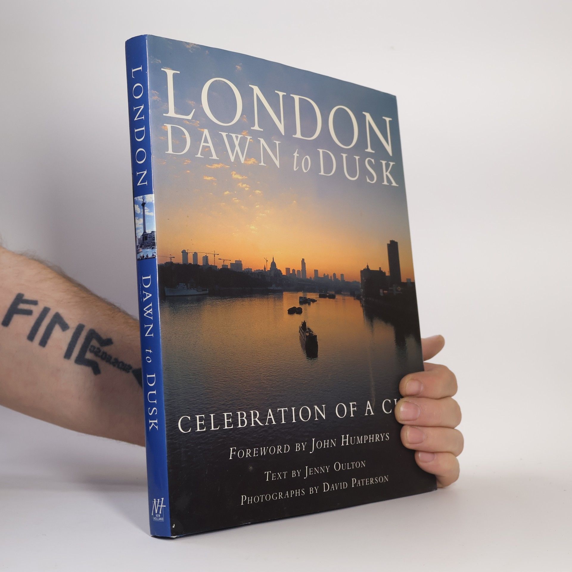 Jenny Oulton London Dawn to Dusk