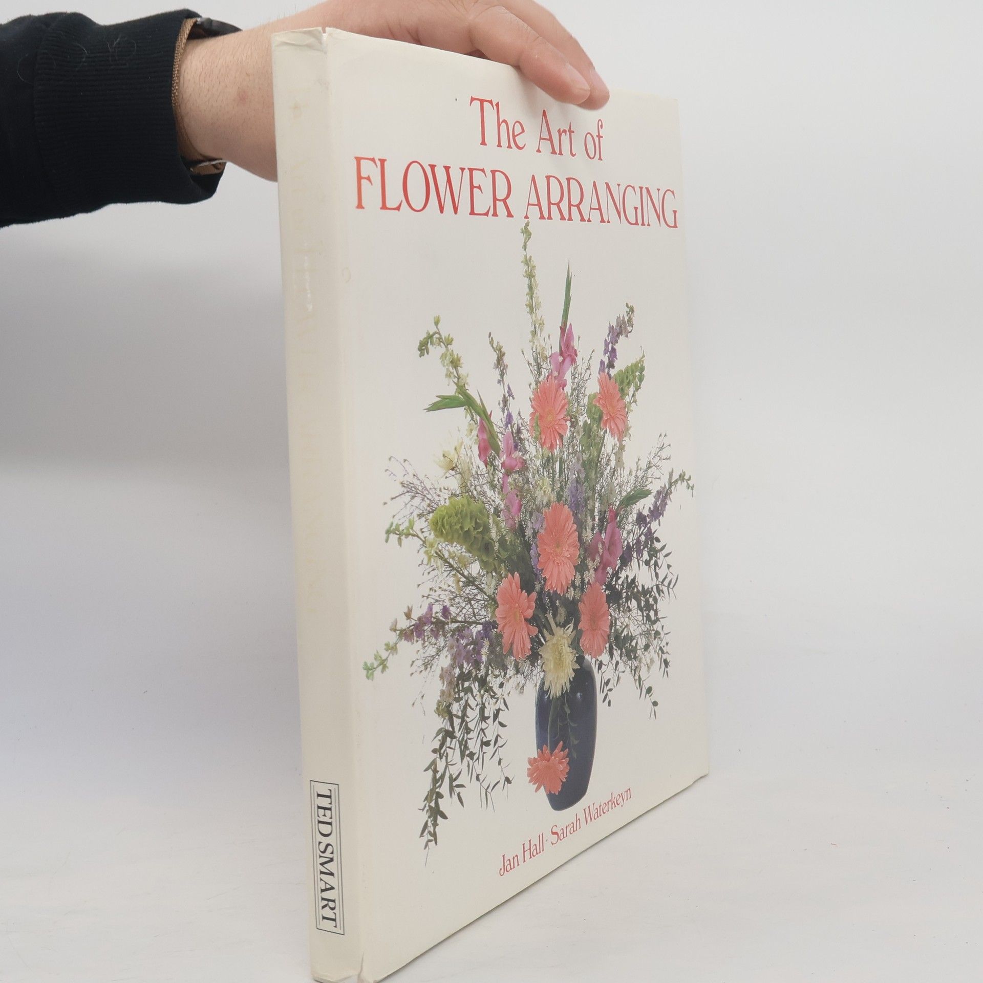 Jan Hall The Art of Flower Arranging
