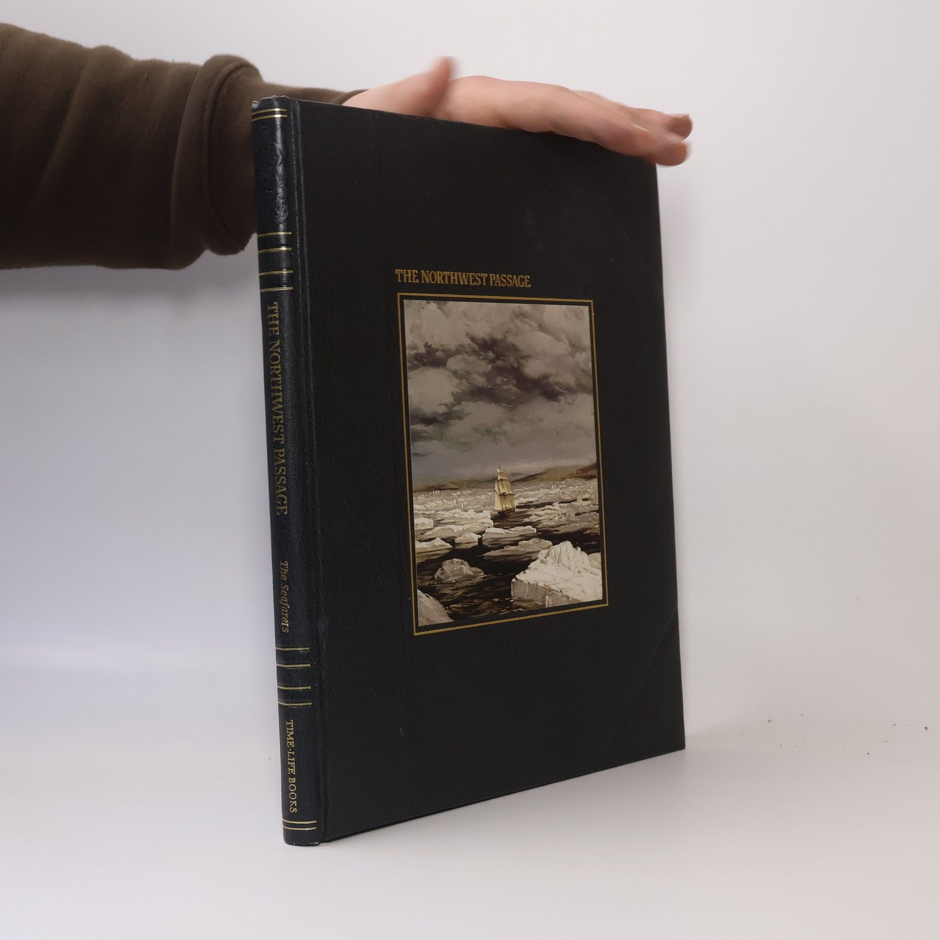 Brendan Lehane The Northwest Passage