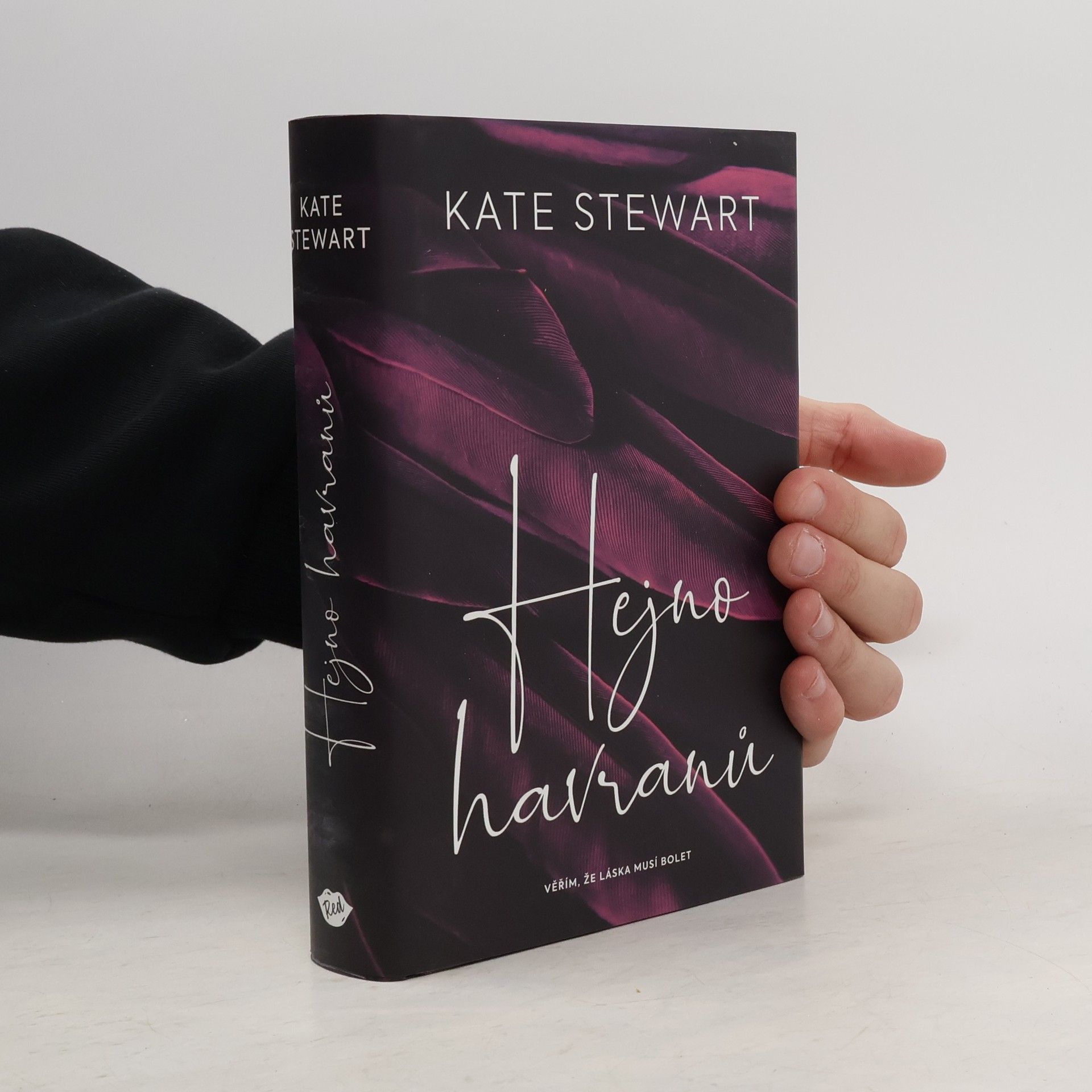 Kate Stewart Hejno havranů