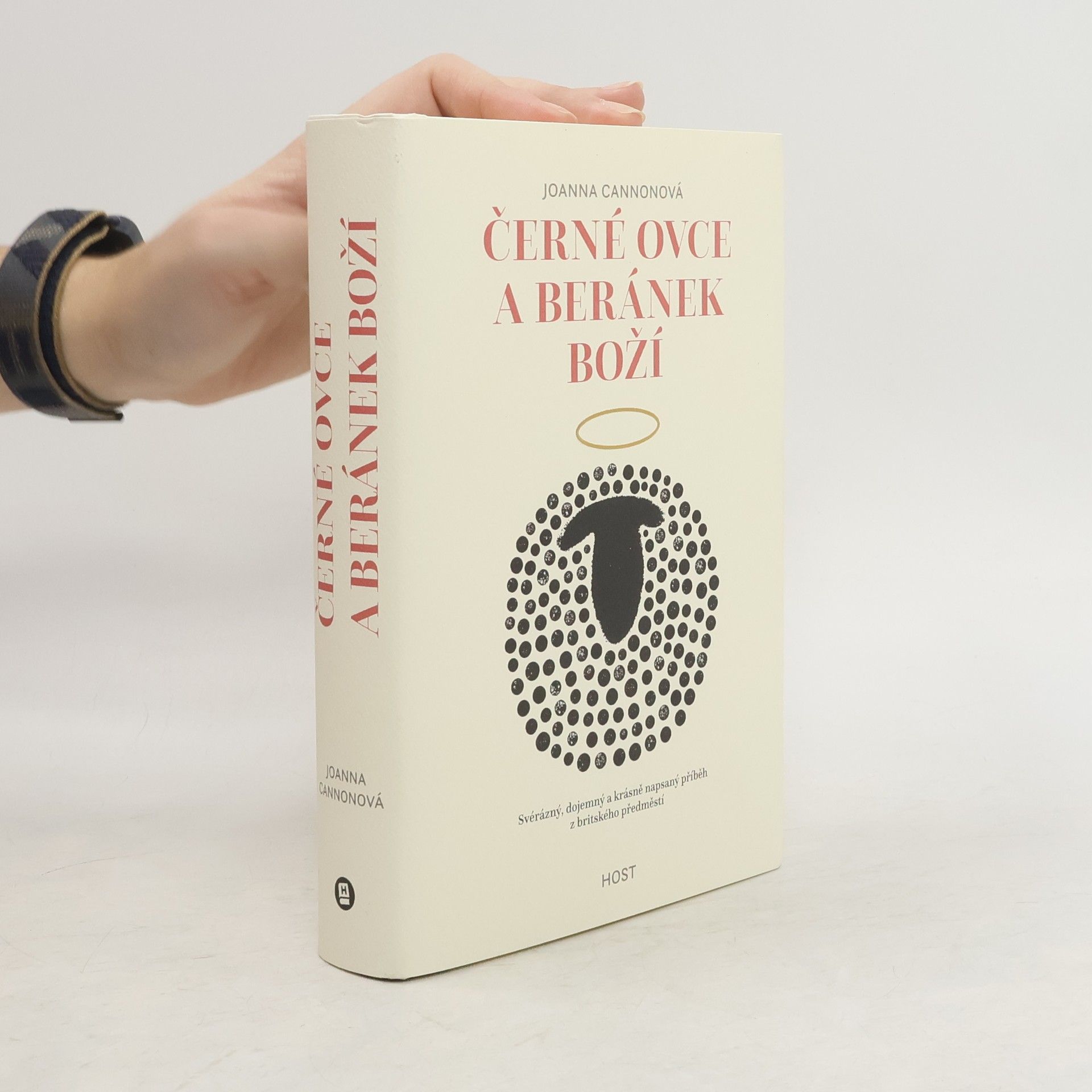 Joanna Cannon Černé ovce a beránek Boží