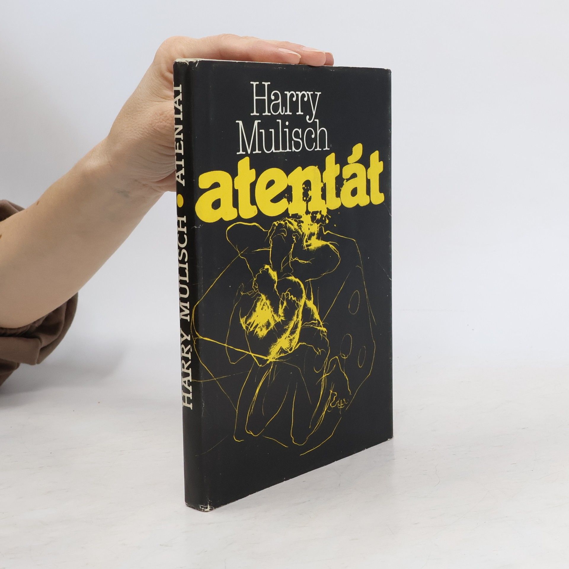 Harry Mulisch Atentát