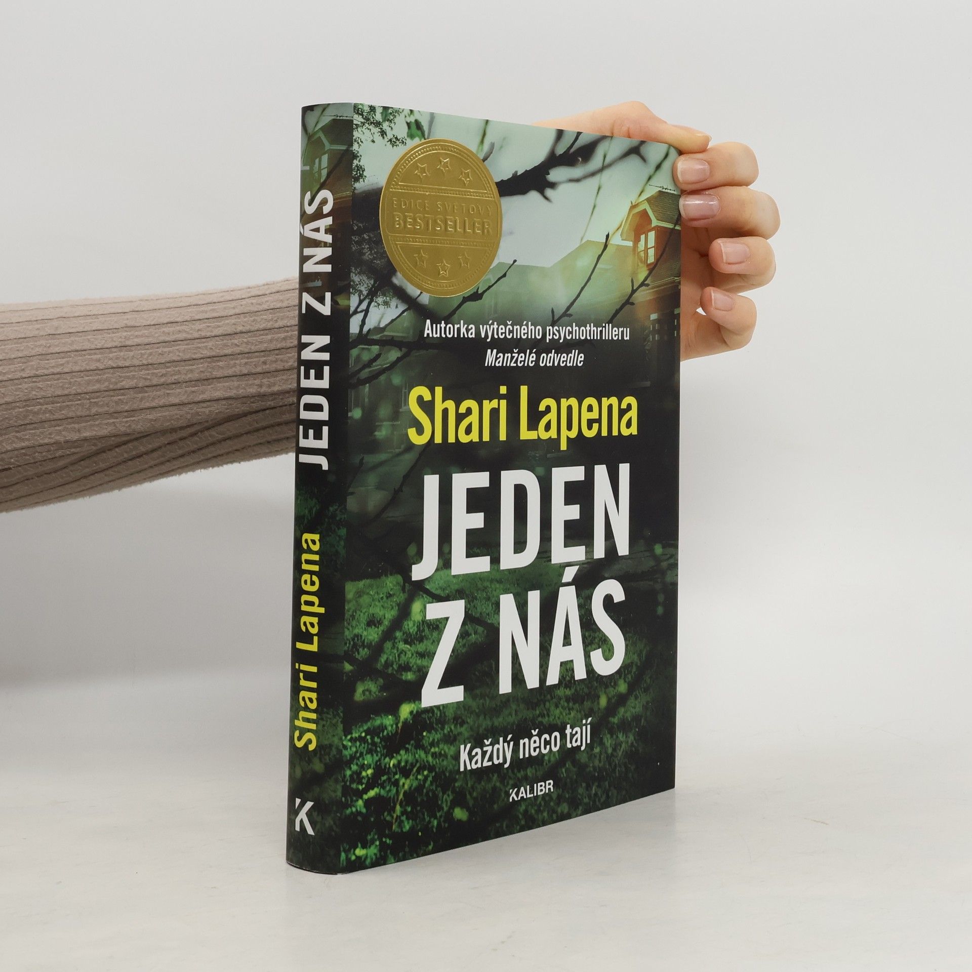 Shari Lapena Jeden z nás
