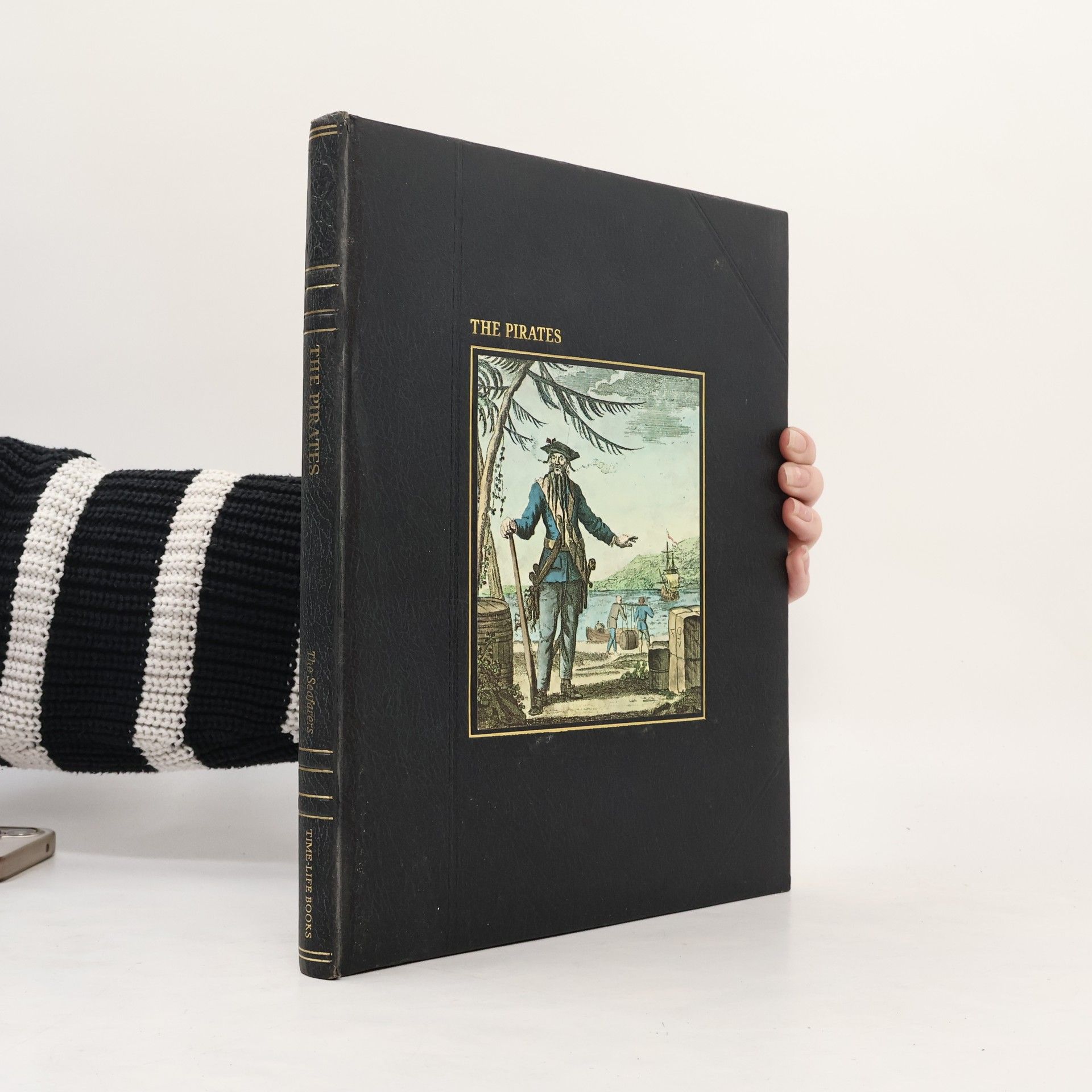 George Daniels The Pirates. The Seafarers