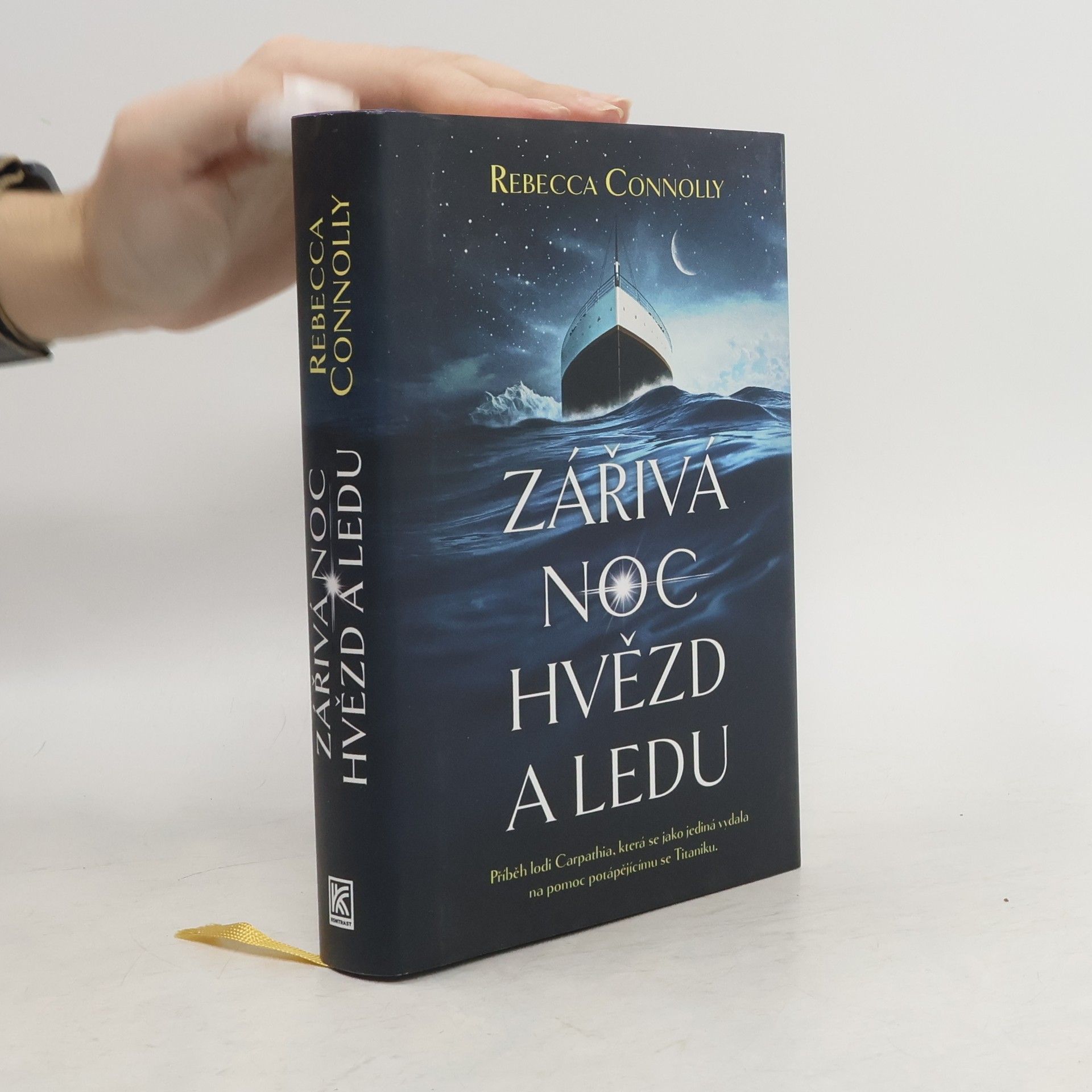 Rebecca Connolly Zářivá noc hvězd a ledu